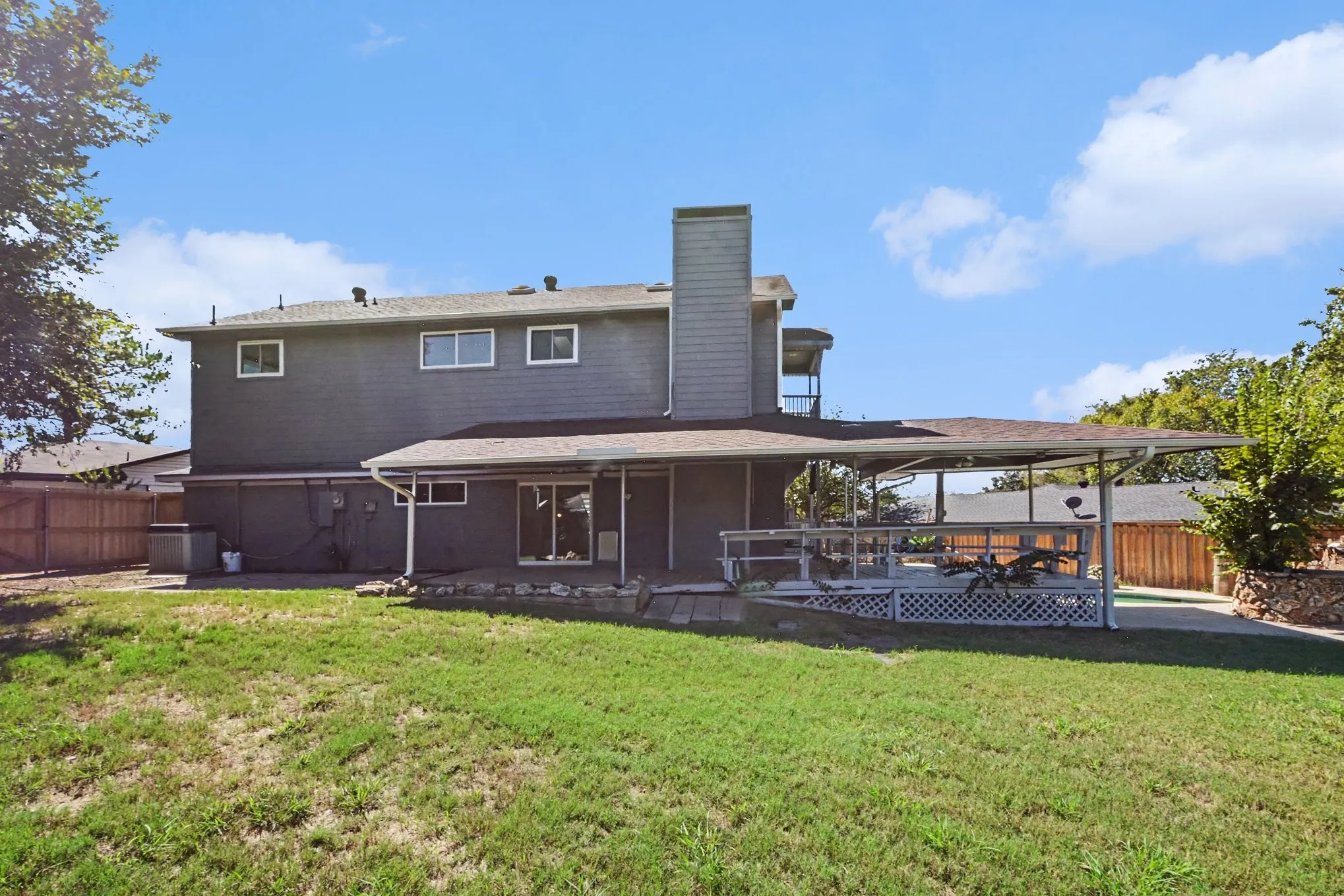 Single Family Residence For Sale in Dallas County , 1513 Cecil Ct, Carrollton, Texas 75006, 4 Bedroom, 3 Bathroom, 2 Garage spaces, 3,034 Sqft, built in 1973, mls#21403148, Real Estate Agent in Carrollton, Homes For Sale in Dallas county, Homes For Sale in Carrollton, Realtor in Carrollton Texas, Real Estate Brokerage Independent Realty Texas, Luminita Cordes Realtor