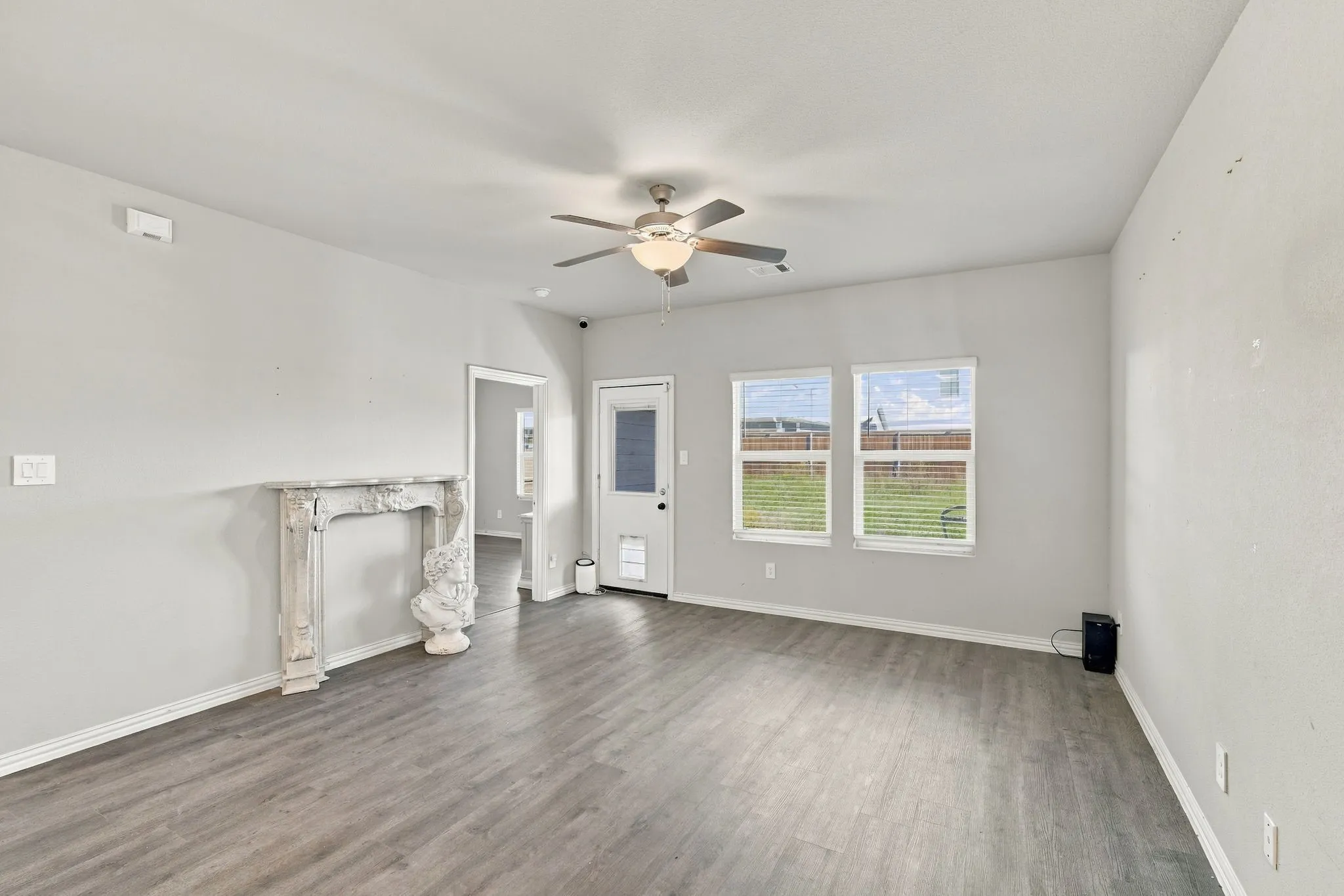 Single Family Residence For Sale in Collin County , 4010 Murvaul Drive, Farmersville, Texas 75442, 3 Bedroom, 2 Bathroom, 2 Garage spaces, 1,265 Sqft, built in 2024, mls#21396418, Real Estate Agent in Farmersville, Homes For Sale in Collin county, Homes For Sale in Farmersville, Realtor in Farmersville Texas, Real Estate Brokerage Independent Realty Texas, Luminita Cordes Realtor