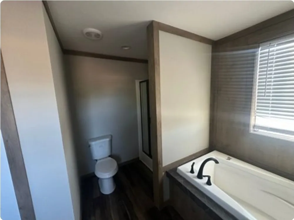 Manufactured Home For Sale in Jones County , 617 NW Ave C, Hamlin, Texas 79520, 4 Bedroom, 2 Bathroom, Garage spaces, 2,128 Sqft, built in 2021, mls#21404667, Real Estate Agent in Hamlin, Homes For Sale in Jones county, Homes For Sale in Hamlin, Realtor in Hamlin Texas, Real Estate Brokerage Independent Realty Texas, Luminita Cordes Realtor