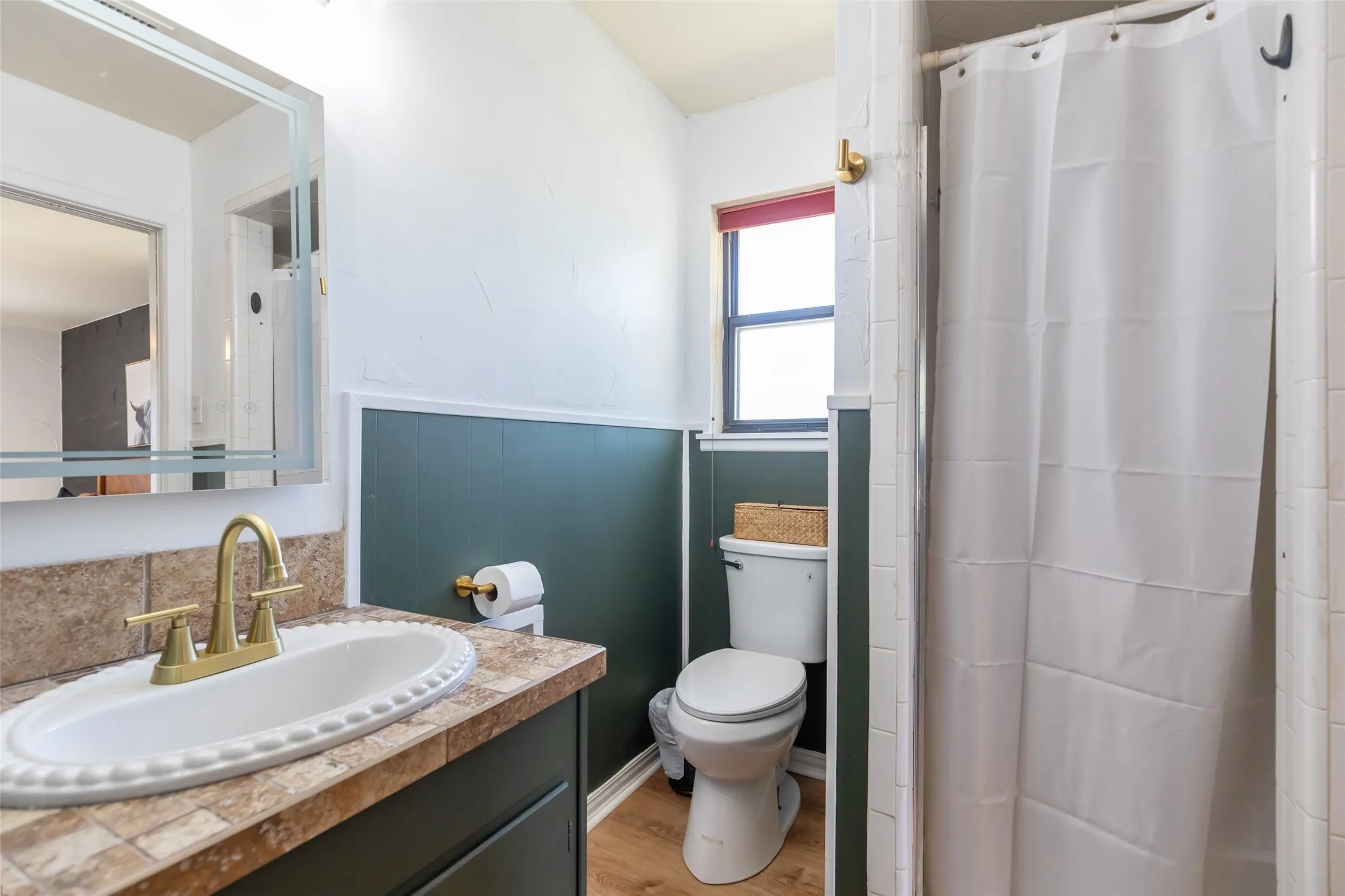 Single Family Residence For Sale in Taylor County , 117 County Road 661, Abilene, Texas 79606, 3 Bedroom, 3 Bathroom, Garage spaces, 2,630 Sqft, built in 1972, mls#21404218, Real Estate Agent in Abilene, Homes For Sale in Taylor county, Homes For Sale in Abilene, Realtor in Abilene Texas, Real Estate Brokerage Independent Realty Texas, Luminita Cordes Realtor