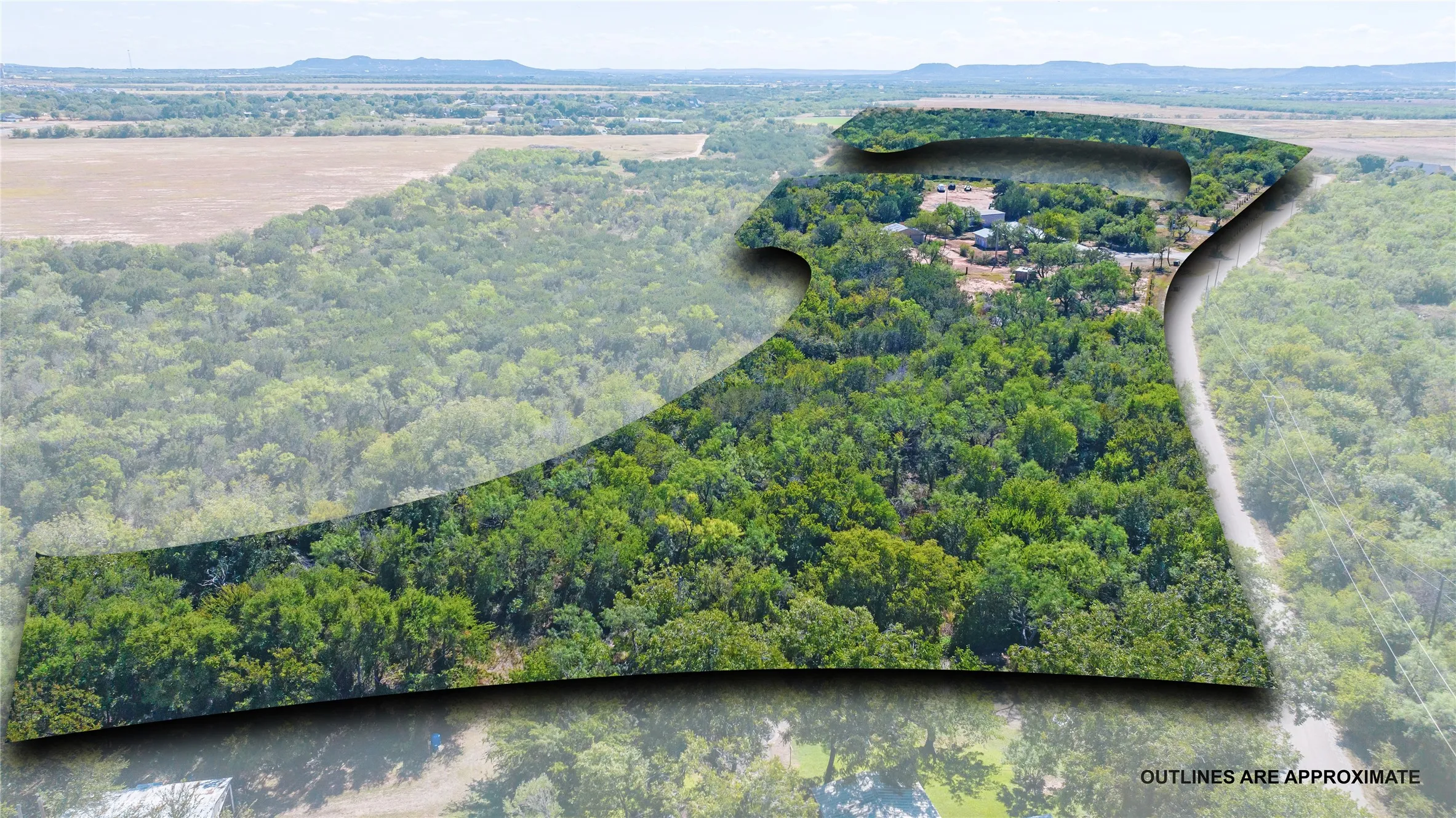 Single Family Residence For Sale in Taylor County , 117 County Road 661, Abilene, Texas 79606, 3 Bedroom, 3 Bathroom, Garage spaces, 2,630 Sqft, built in 1972, mls#21404218, Real Estate Agent in Abilene, Homes For Sale in Taylor county, Homes For Sale in Abilene, Realtor in Abilene Texas, Real Estate Brokerage Independent Realty Texas, Luminita Cordes Realtor