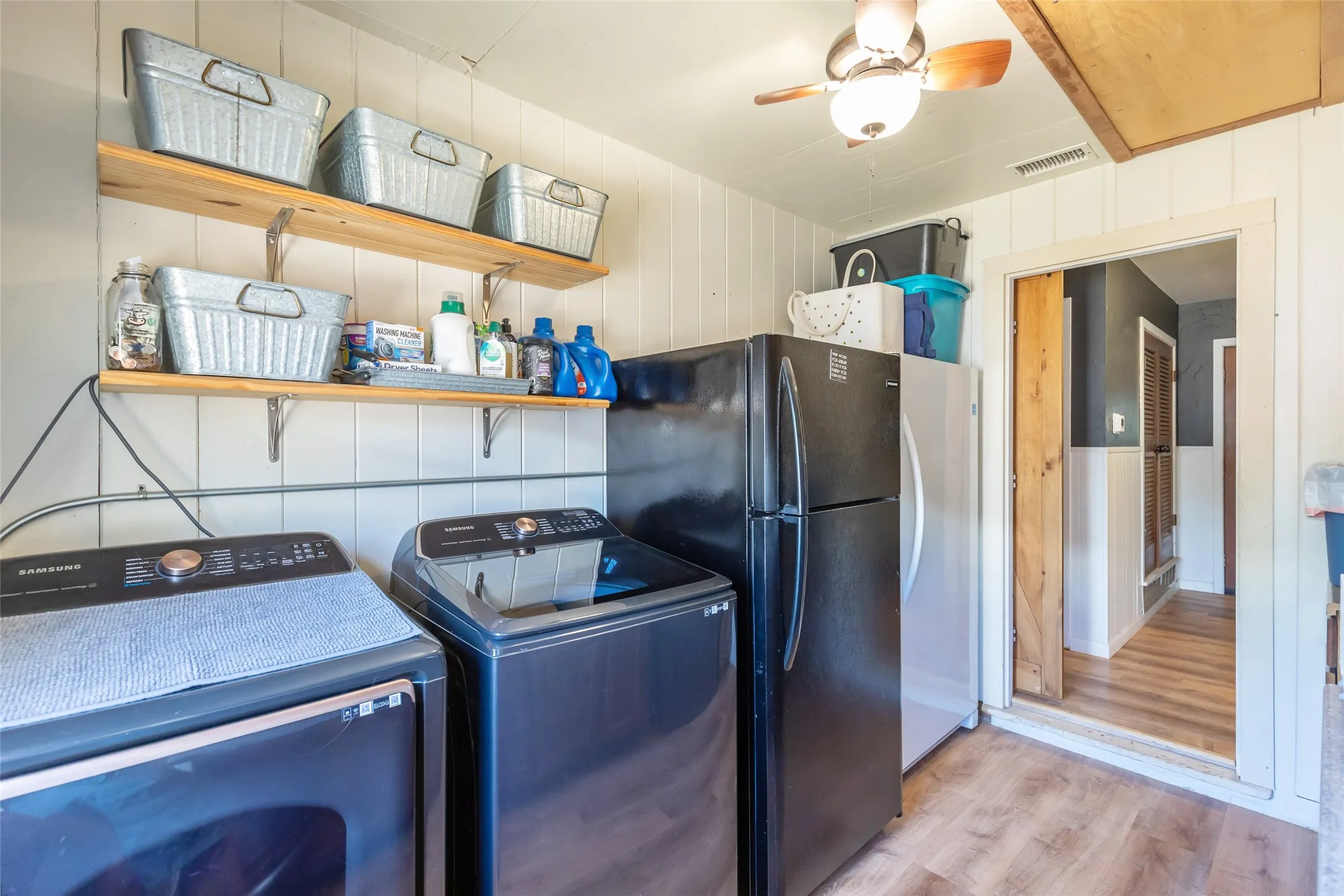 Single Family Residence For Sale in Taylor County , 117 County Road 661, Abilene, Texas 79606, 3 Bedroom, 3 Bathroom, Garage spaces, 2,630 Sqft, built in 1972, mls#21404218, Real Estate Agent in Abilene, Homes For Sale in Taylor county, Homes For Sale in Abilene, Realtor in Abilene Texas, Real Estate Brokerage Independent Realty Texas, Luminita Cordes Realtor