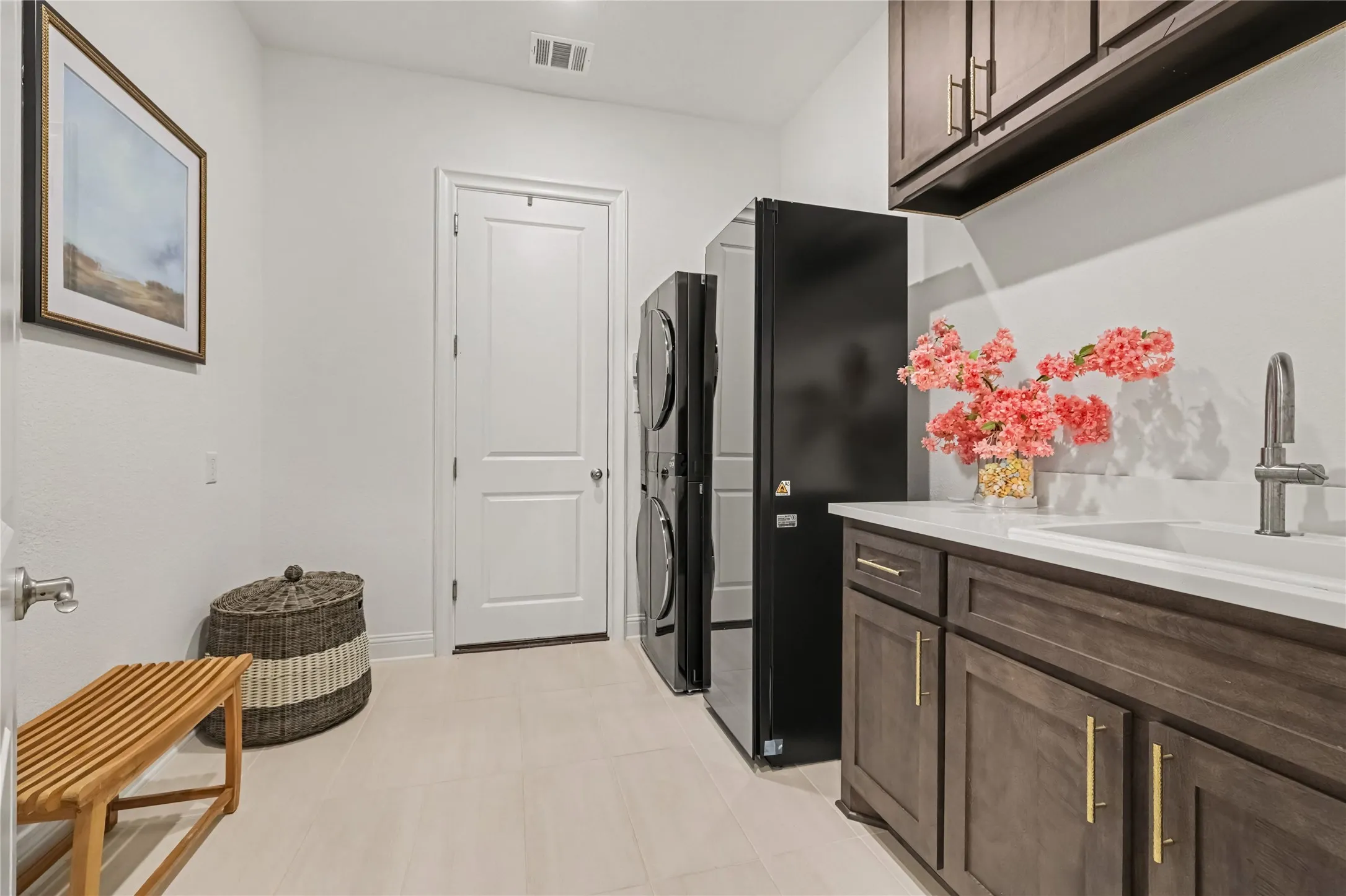 Single Family Residence For Sale in Denton County , 3124 Berkeley Avenue, Copper Canyon, Texas 75077, 4 Bedroom, 5 Bathroom, 3 Garage spaces, 3,782 Sqft, built in 2024, mls#21404797, Real Estate Agent in Copper Canyon, Homes For Sale in Denton county, Homes For Sale in Copper Canyon, Realtor in Copper Canyon Texas, Real Estate Brokerage Independent Realty Texas, Luminita Cordes Realtor