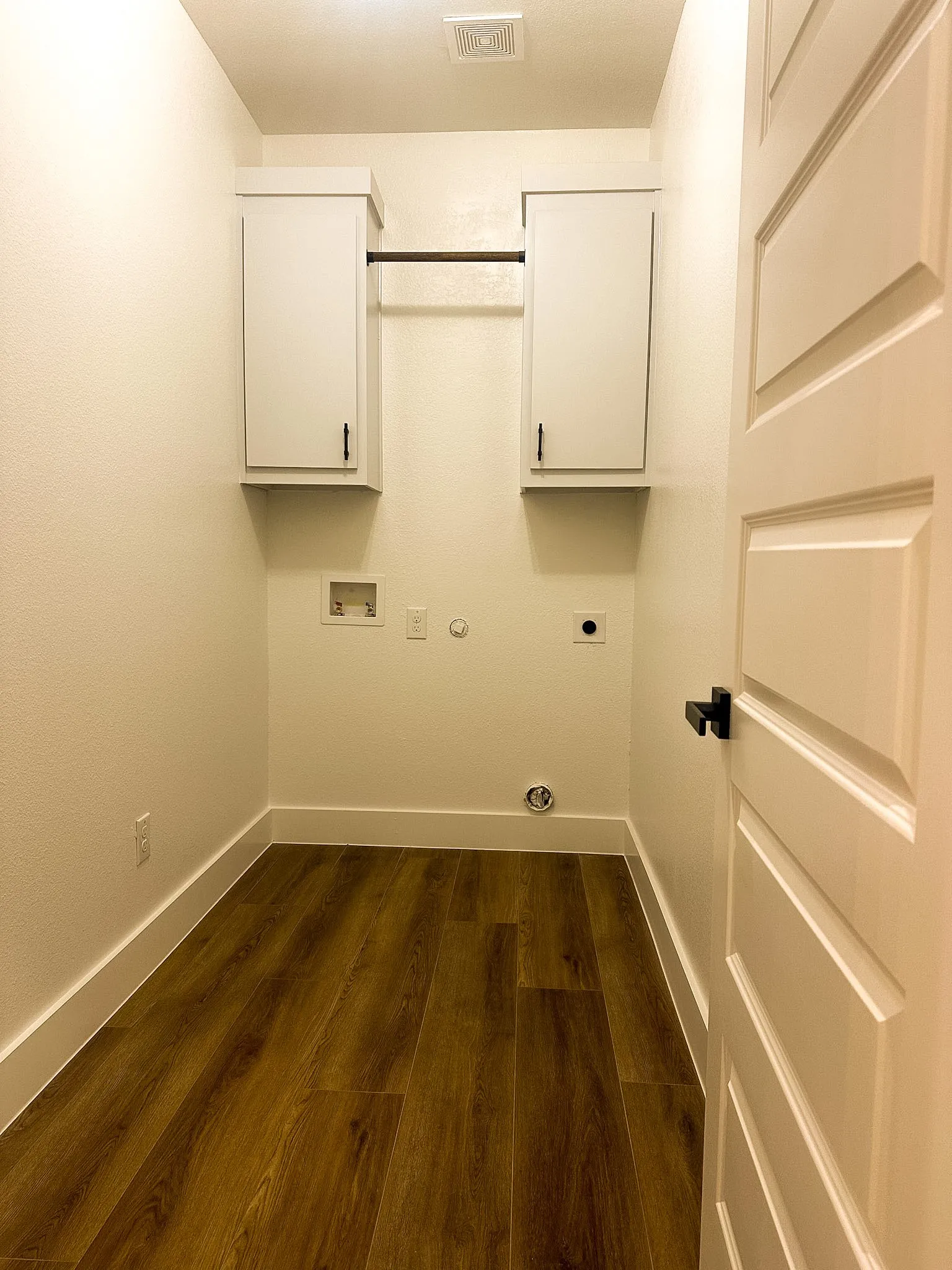 Single Family Residence For Sale in Hunt County , 123 SEAGROVE Lane, Quinlan, Texas 75474, 3 Bedroom, 2 Bathroom, Garage spaces, 1,228 Sqft, built in 2026, mls#21405181, Real Estate Agent in Quinlan, Homes For Sale in Hunt county, Homes For Sale in Quinlan, Realtor in Quinlan Texas, Real Estate Brokerage Independent Realty Texas, Luminita Cordes Realtor