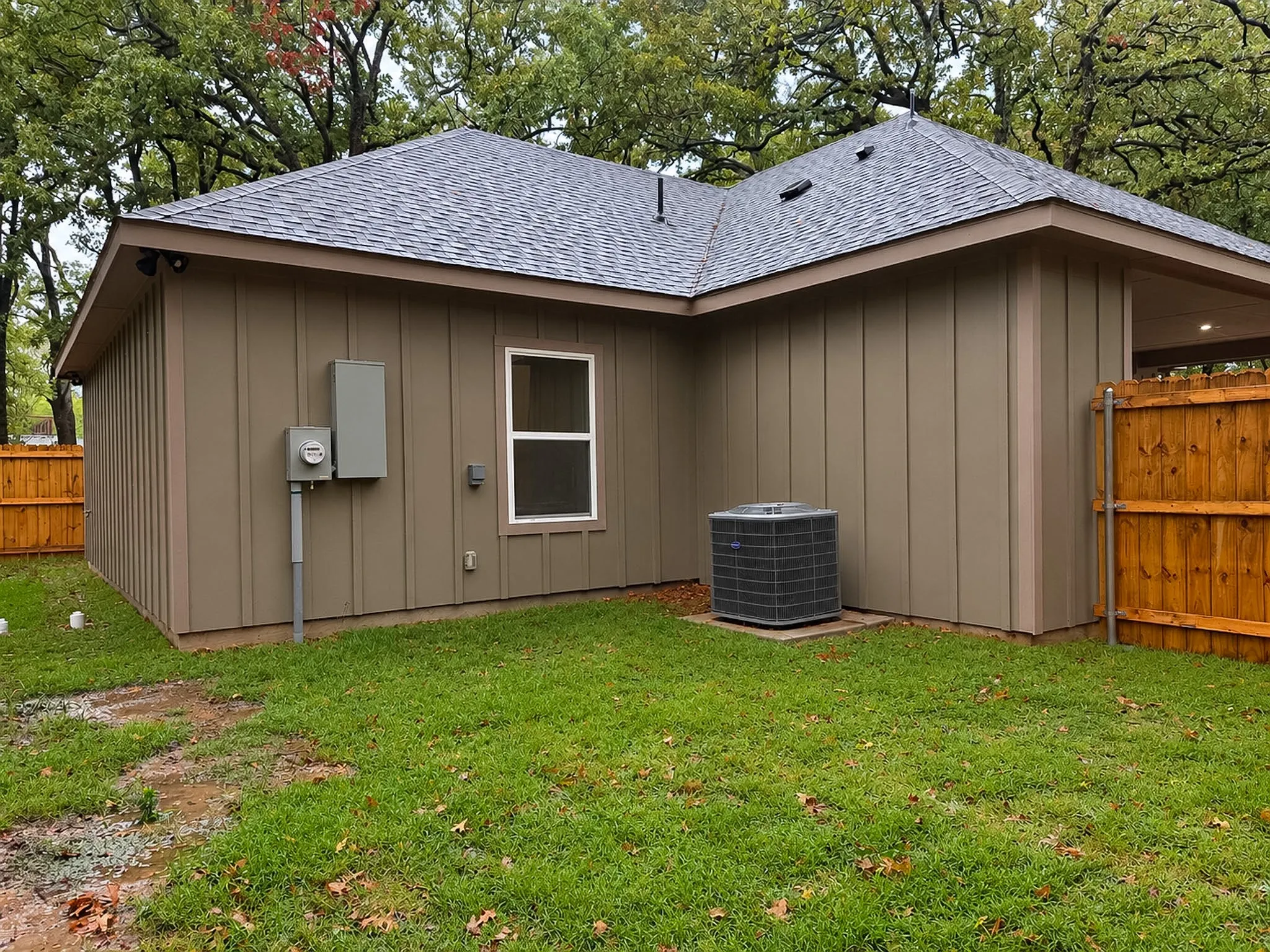 Single Family Residence For Sale in Hunt County , 123 SEAGROVE Lane, Quinlan, Texas 75474, 3 Bedroom, 2 Bathroom, Garage spaces, 1,228 Sqft, built in 2026, mls#21405181, Real Estate Agent in Quinlan, Homes For Sale in Hunt county, Homes For Sale in Quinlan, Realtor in Quinlan Texas, Real Estate Brokerage Independent Realty Texas, Luminita Cordes Realtor