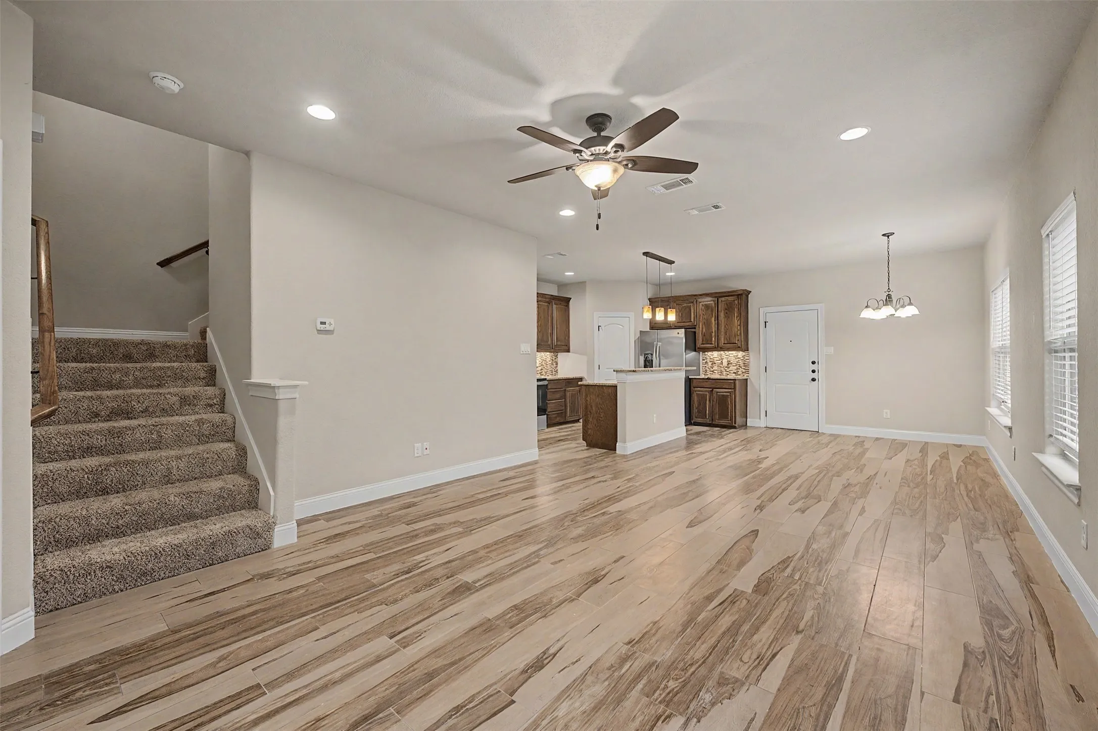 Townhouse For Rent in Tarrant County , 7905 Butler Court, Benbrook, Texas 76116, 3 Bedroom, 3 Bathroom, 1 Garage spaces, 1,614 Sqft, built in 2016, mls#21405158, Real Estate Agent in Benbrook, Homes For Rent in Tarrant county, Homes For Rent in Benbrook, Realtor in Benbrook Texas, Real Estate Brokerage Independent Realty Texas, Luminita Cordes Realtor