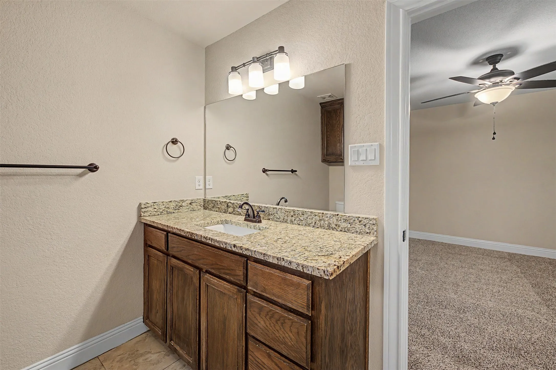 Townhouse For Rent in Tarrant County , 7905 Butler Court, Benbrook, Texas 76116, 3 Bedroom, 3 Bathroom, 1 Garage spaces, 1,614 Sqft, built in 2016, mls#21405158, Real Estate Agent in Benbrook, Homes For Rent in Tarrant county, Homes For Rent in Benbrook, Realtor in Benbrook Texas, Real Estate Brokerage Independent Realty Texas, Luminita Cordes Realtor