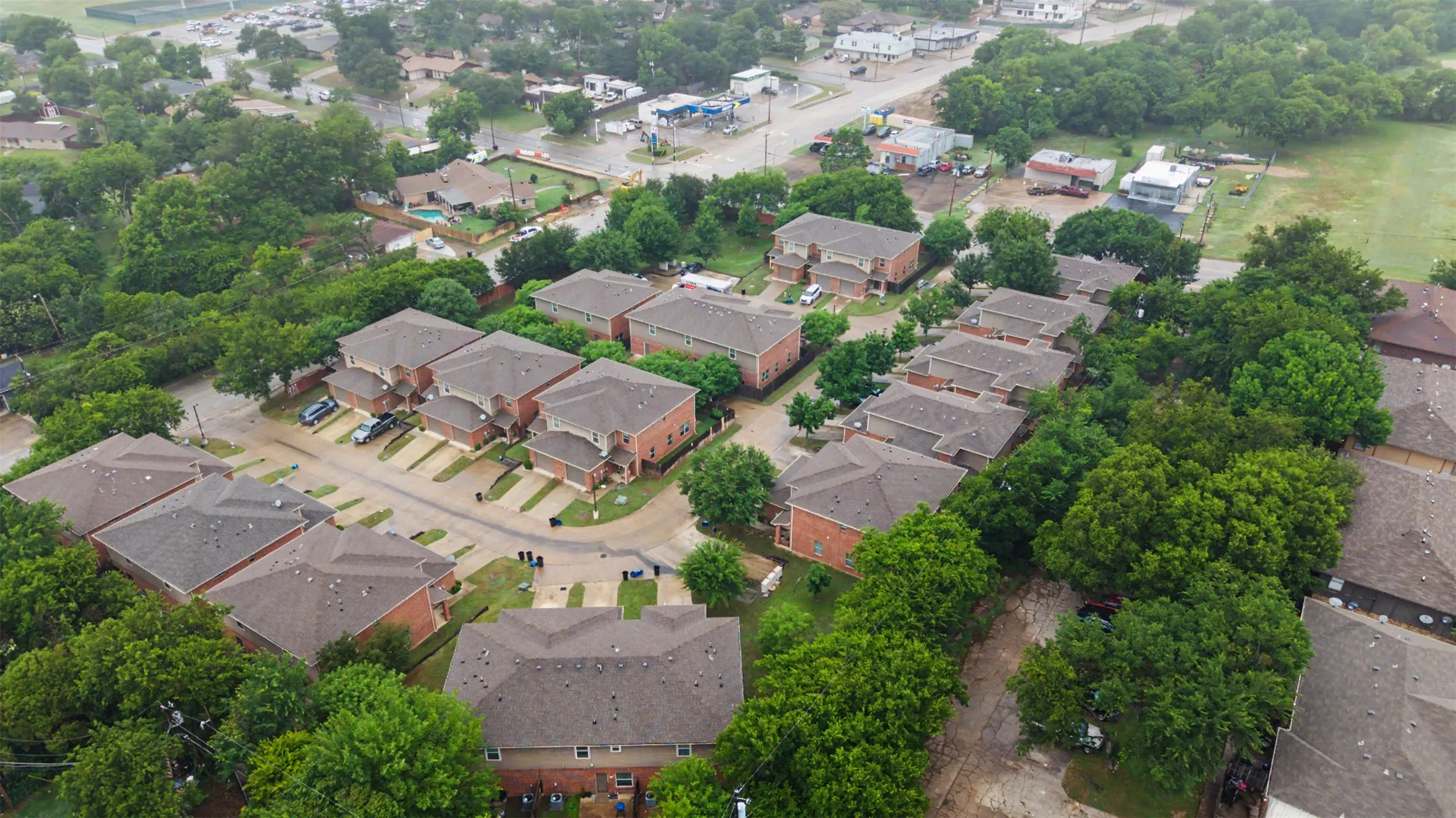 Townhouse For Rent in Tarrant County , 7905 Butler Court, Benbrook, Texas 76116, 3 Bedroom, 3 Bathroom, 1 Garage spaces, 1,614 Sqft, built in 2016, mls#21405158, Real Estate Agent in Benbrook, Homes For Rent in Tarrant county, Homes For Rent in Benbrook, Realtor in Benbrook Texas, Real Estate Brokerage Independent Realty Texas, Luminita Cordes Realtor
