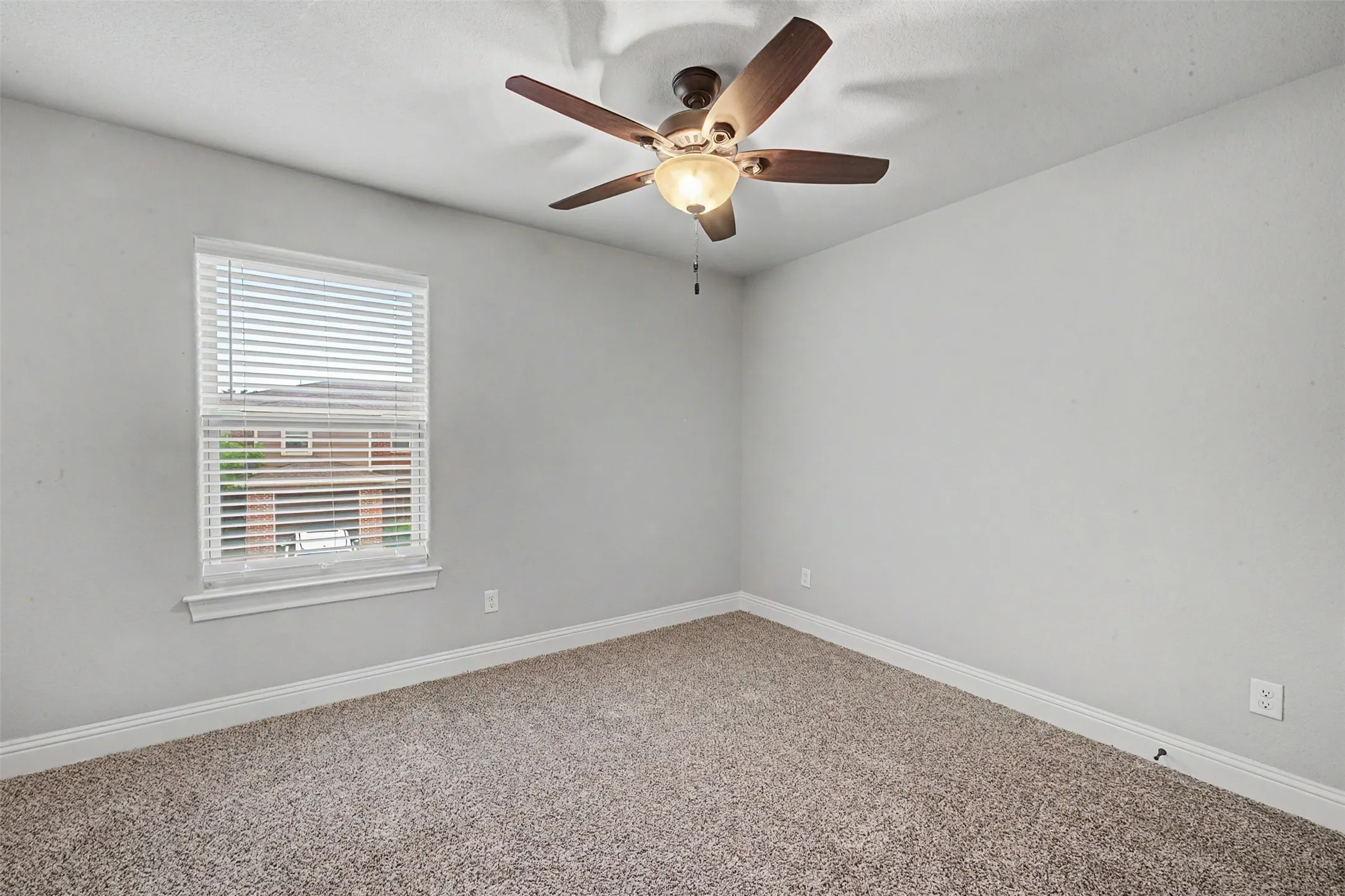 Townhouse For Rent in Tarrant County , 7905 Butler Court, Benbrook, Texas 76116, 3 Bedroom, 3 Bathroom, 1 Garage spaces, 1,614 Sqft, built in 2016, mls#21405158, Real Estate Agent in Benbrook, Homes For Rent in Tarrant county, Homes For Rent in Benbrook, Realtor in Benbrook Texas, Real Estate Brokerage Independent Realty Texas, Luminita Cordes Realtor