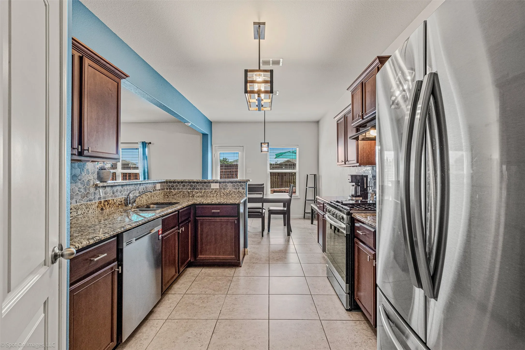 Single Family Residence For Sale in Kaufman County , 9460 Plum Court, Forney, Texas 75126, 4 Bedroom, 3 Bathroom, 2 Garage spaces, 2,235 Sqft, built in 2017, mls#21405131, Real Estate Agent in Forney, Homes For Sale in Kaufman county, Homes For Sale in Forney, Realtor in Forney Texas, Real Estate Brokerage Independent Realty Texas, Luminita Cordes Realtor