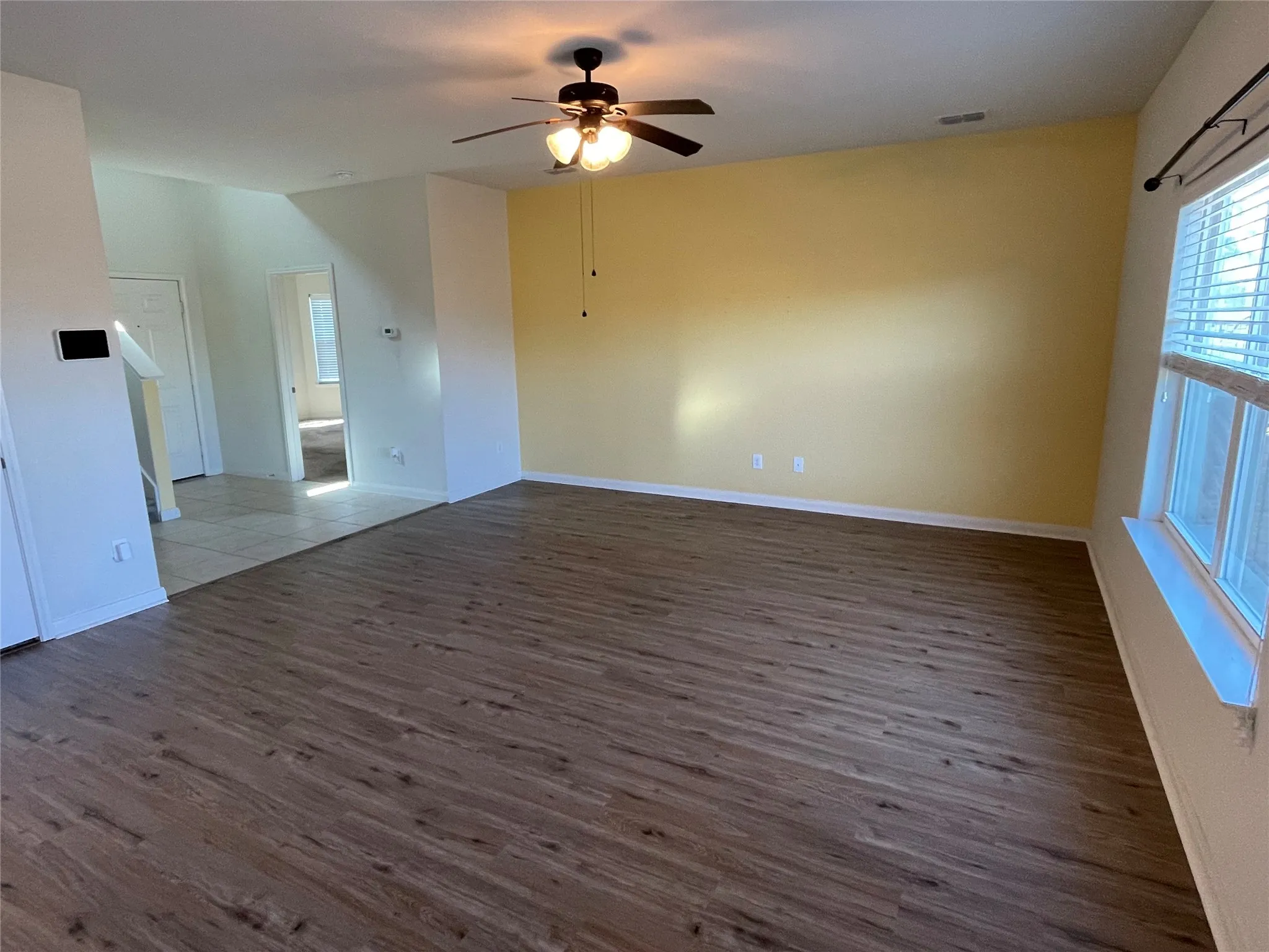 Single Family Residence For Sale in Kaufman County , 9460 Plum Court, Forney, Texas 75126, 4 Bedroom, 3 Bathroom, 2 Garage spaces, 2,235 Sqft, built in 2017, mls#21405131, Real Estate Agent in Forney, Homes For Sale in Kaufman county, Homes For Sale in Forney, Realtor in Forney Texas, Real Estate Brokerage Independent Realty Texas, Luminita Cordes Realtor