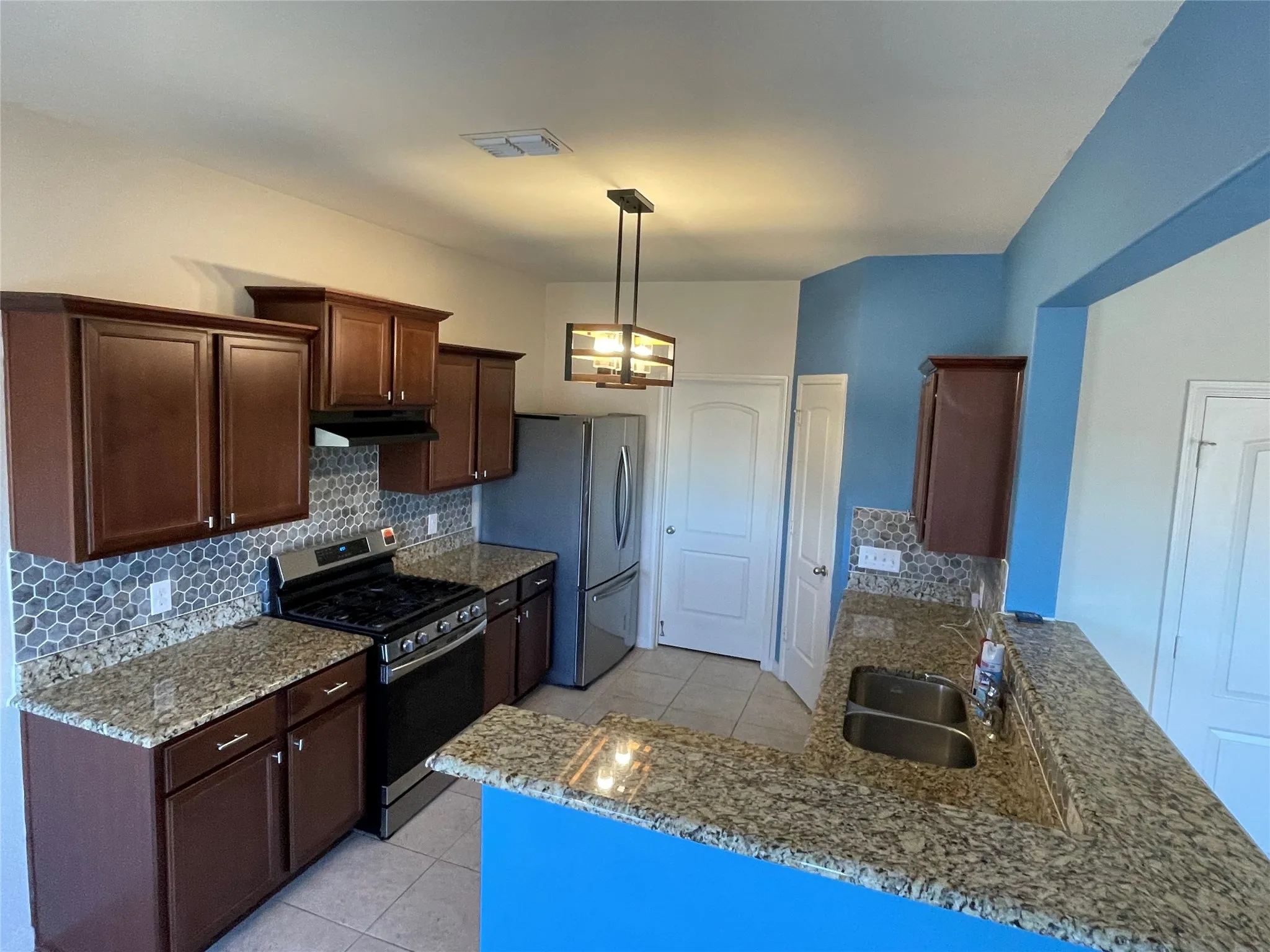 Single Family Residence For Sale in Kaufman County , 9460 Plum Court, Forney, Texas 75126, 4 Bedroom, 3 Bathroom, 2 Garage spaces, 2,235 Sqft, built in 2017, mls#21405131, Real Estate Agent in Forney, Homes For Sale in Kaufman county, Homes For Sale in Forney, Realtor in Forney Texas, Real Estate Brokerage Independent Realty Texas, Luminita Cordes Realtor
