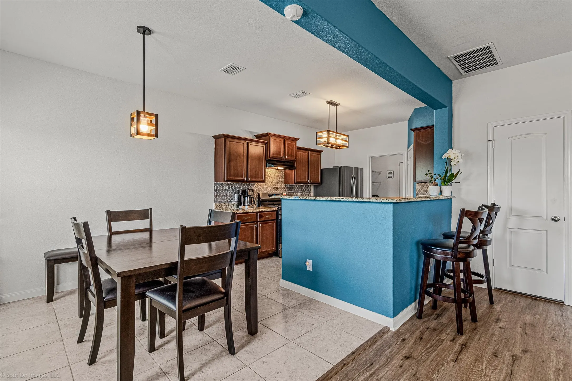Single Family Residence For Sale in Kaufman County , 9460 Plum Court, Forney, Texas 75126, 4 Bedroom, 3 Bathroom, 2 Garage spaces, 2,235 Sqft, built in 2017, mls#21405131, Real Estate Agent in Forney, Homes For Sale in Kaufman county, Homes For Sale in Forney, Realtor in Forney Texas, Real Estate Brokerage Independent Realty Texas, Luminita Cordes Realtor