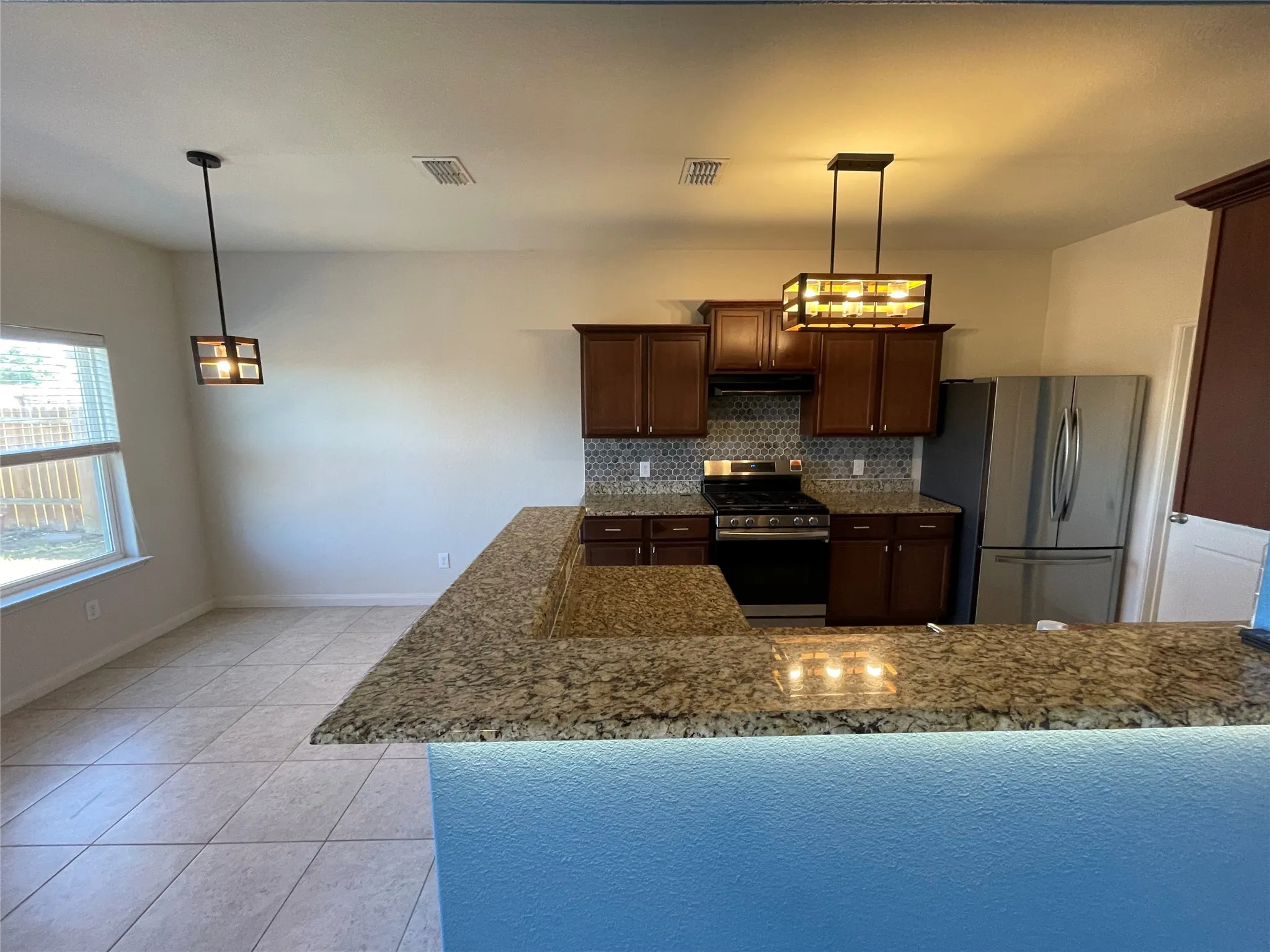 Single Family Residence For Sale in Kaufman County , 9460 Plum Court, Forney, Texas 75126, 4 Bedroom, 3 Bathroom, 2 Garage spaces, 2,235 Sqft, built in 2017, mls#21405131, Real Estate Agent in Forney, Homes For Sale in Kaufman county, Homes For Sale in Forney, Realtor in Forney Texas, Real Estate Brokerage Independent Realty Texas, Luminita Cordes Realtor