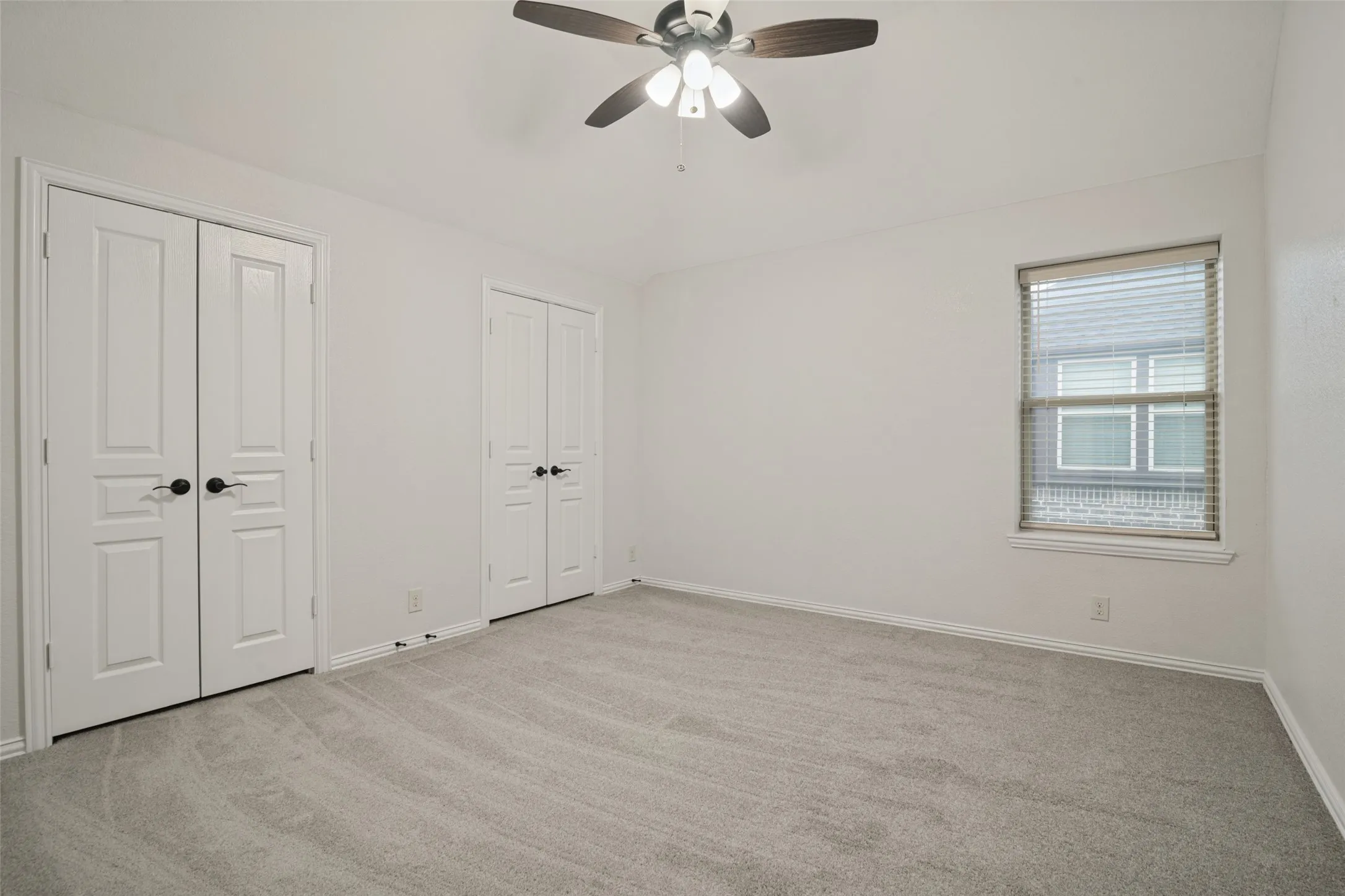 Single Family Residence For Sale in Kaufman County , 1814 Huntsman Way, Heath, Texas 75126, 4 Bedroom, 4 Bathroom, 3 Garage spaces, 3,927 Sqft, built in 2018, mls#21401660, Real Estate Agent in Heath, Homes For Sale in Kaufman county, Homes For Sale in Heath, Realtor in Heath Texas, Real Estate Brokerage Independent Realty Texas, Luminita Cordes Realtor