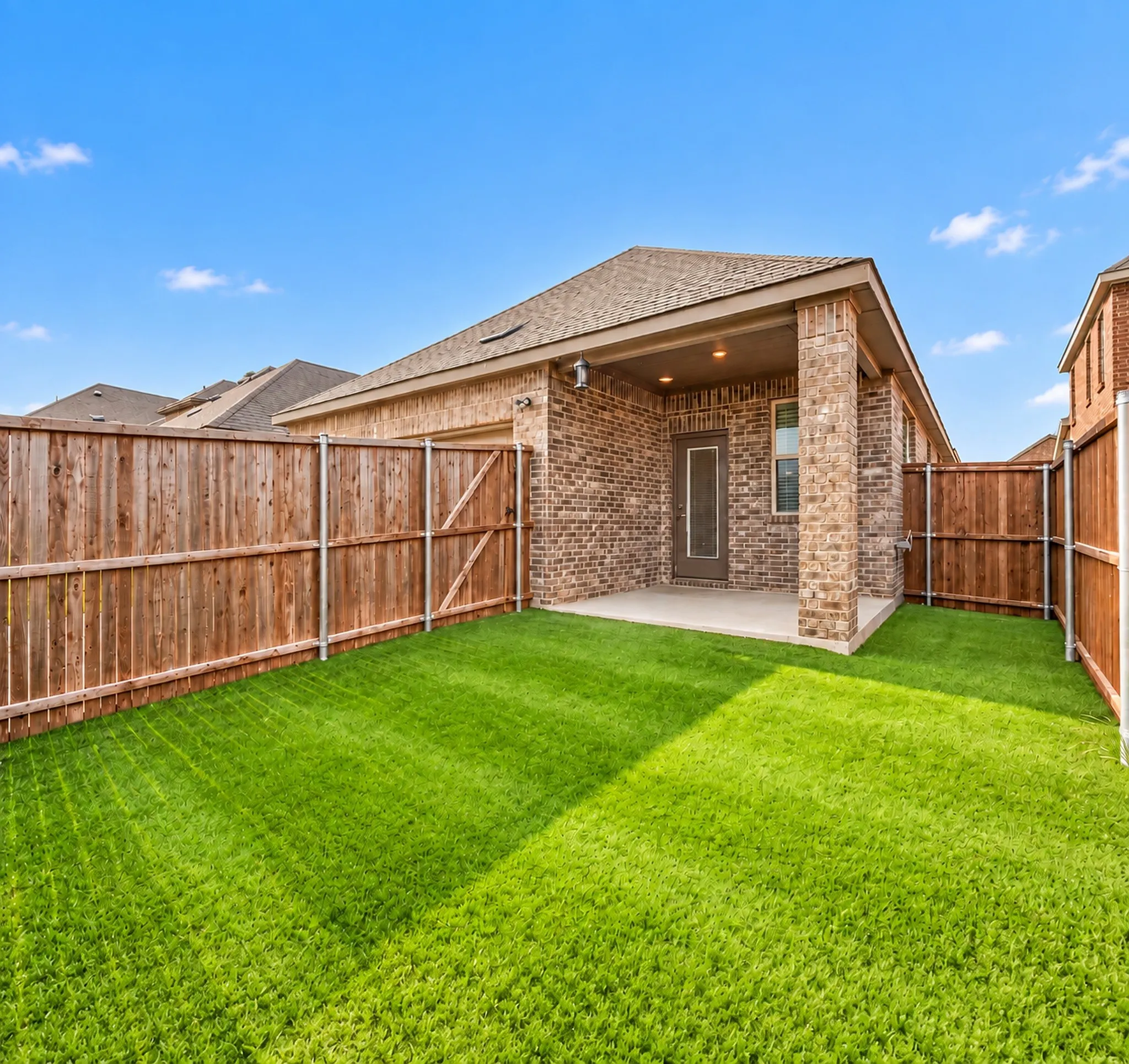 Single Family Residence For Sale in Collin County , 1529 Bennington Lane, Celina, Texas 75009, 3 Bedroom, 2 Bathroom, 2 Garage spaces, 1,532 Sqft, built in 2020, mls#21403815, Real Estate Agent in Celina, Homes For Sale in Collin county, Homes For Sale in Celina, Realtor in Celina Texas, Real Estate Brokerage Independent Realty Texas, Luminita Cordes Realtor