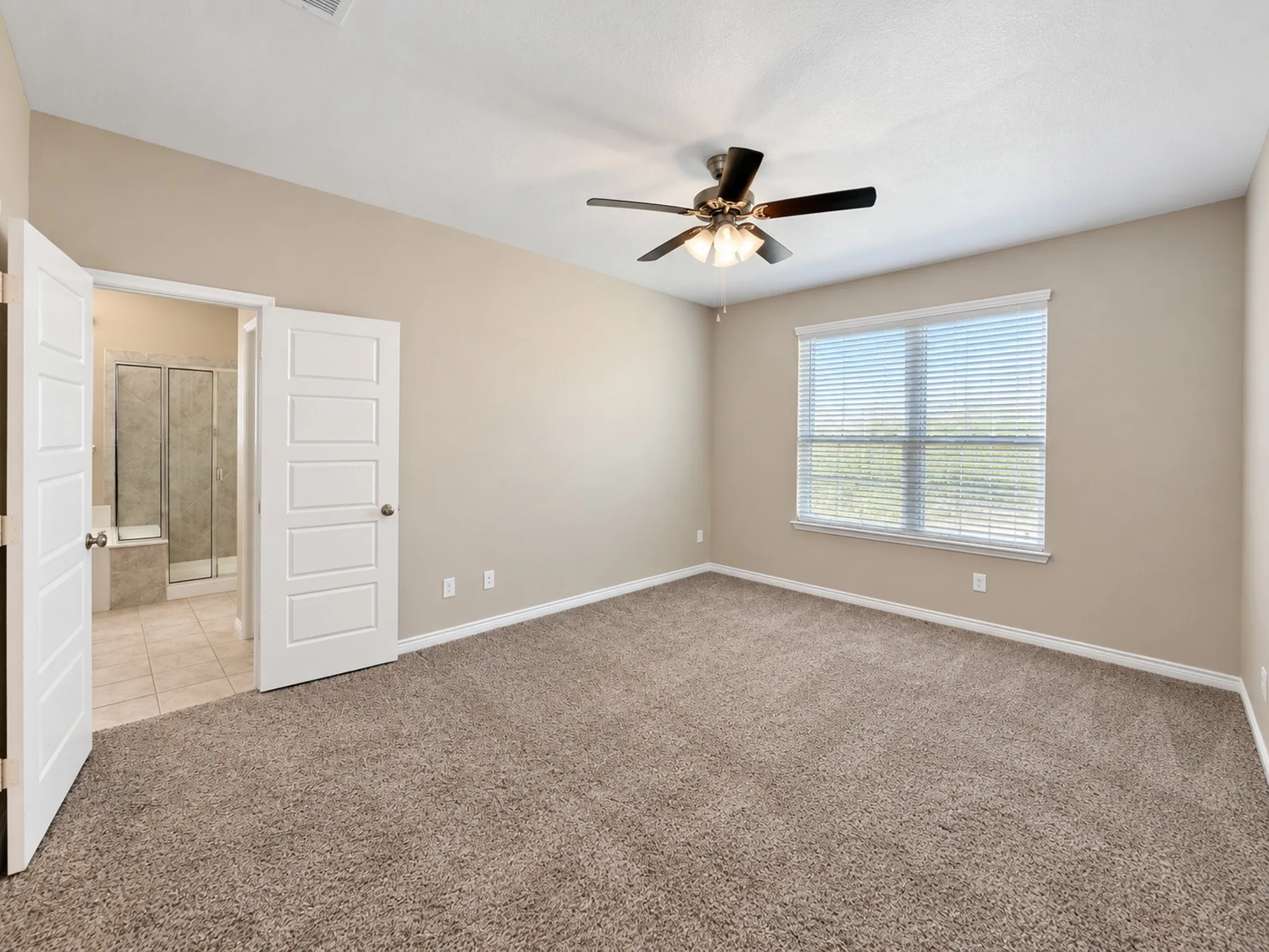 Single Family Residence For Sale in Collin County , 1529 Bennington Lane, Celina, Texas 75009, 3 Bedroom, 2 Bathroom, 2 Garage spaces, 1,532 Sqft, built in 2020, mls#21403815, Real Estate Agent in Celina, Homes For Sale in Collin county, Homes For Sale in Celina, Realtor in Celina Texas, Real Estate Brokerage Independent Realty Texas, Luminita Cordes Realtor