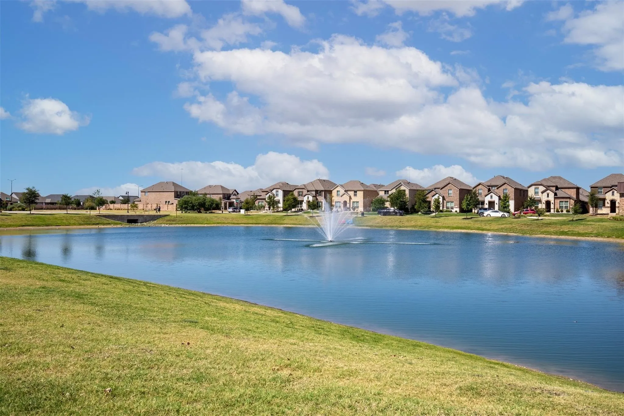 Single Family Residence For Sale in Collin County , 1529 Bennington Lane, Celina, Texas 75009, 3 Bedroom, 2 Bathroom, 2 Garage spaces, 1,532 Sqft, built in 2020, mls#21403815, Real Estate Agent in Celina, Homes For Sale in Collin county, Homes For Sale in Celina, Realtor in Celina Texas, Real Estate Brokerage Independent Realty Texas, Luminita Cordes Realtor