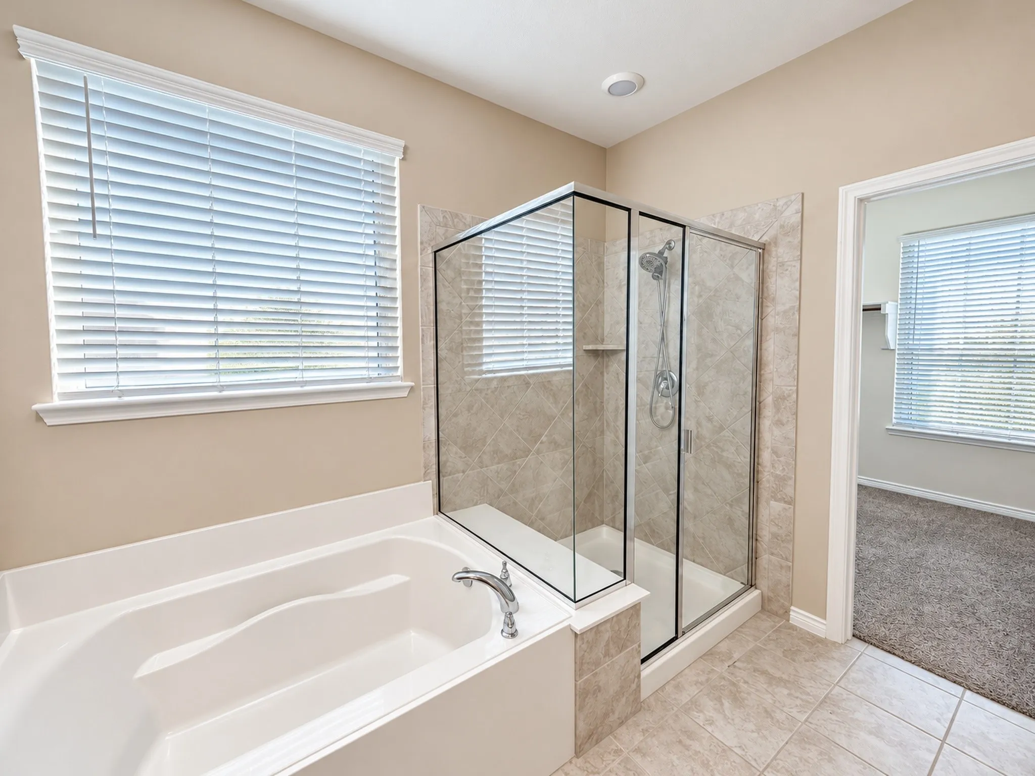 Single Family Residence For Sale in Collin County , 1529 Bennington Lane, Celina, Texas 75009, 3 Bedroom, 2 Bathroom, 2 Garage spaces, 1,532 Sqft, built in 2020, mls#21403815, Real Estate Agent in Celina, Homes For Sale in Collin county, Homes For Sale in Celina, Realtor in Celina Texas, Real Estate Brokerage Independent Realty Texas, Luminita Cordes Realtor