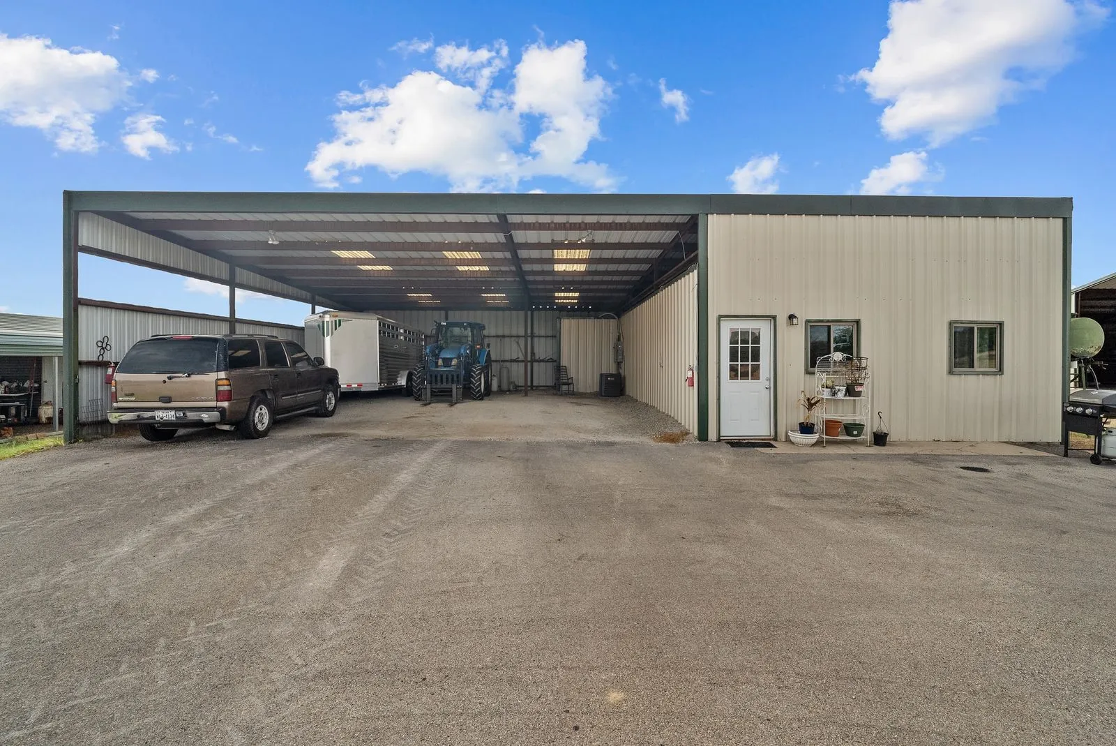 Ranch For Sale in Parker County , 1770 Central Road, Weatherford, Texas 76088, 0, 0, Garage spaces, 0 Sqft, built in 0, mls#21405228, Real Estate Agent in Weatherford, Homes For Sale in Parker county, Homes For Sale in Weatherford, Realtor in Weatherford Texas, Real Estate Brokerage Independent Realty Texas, Luminita Cordes Realtor