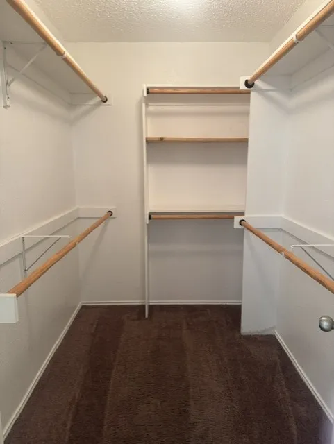 Single Family Residence For Rent in Tarrant County , 1403 Eveningcrest Court, Arlington, Texas 76002, 4 Bedroom, 2 Bathroom, 2 Garage spaces, 2,126 Sqft, built in 2000, mls#21404035, Real Estate Agent in Arlington, Homes For Rent in Tarrant county, Homes For Rent in Arlington, Realtor in Arlington Texas, Real Estate Brokerage Independent Realty Texas, Luminita Cordes Realtor