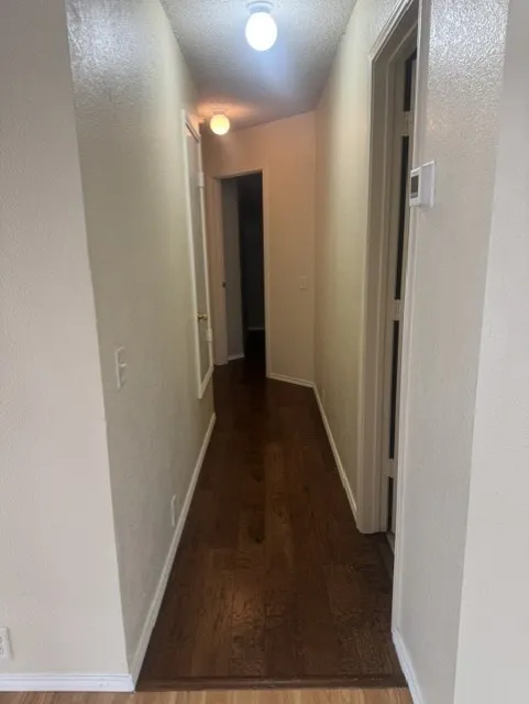 Single Family Residence For Rent in Tarrant County , 1403 Eveningcrest Court, Arlington, Texas 76002, 4 Bedroom, 2 Bathroom, 2 Garage spaces, 2,126 Sqft, built in 2000, mls#21404035, Real Estate Agent in Arlington, Homes For Rent in Tarrant county, Homes For Rent in Arlington, Realtor in Arlington Texas, Real Estate Brokerage Independent Realty Texas, Luminita Cordes Realtor