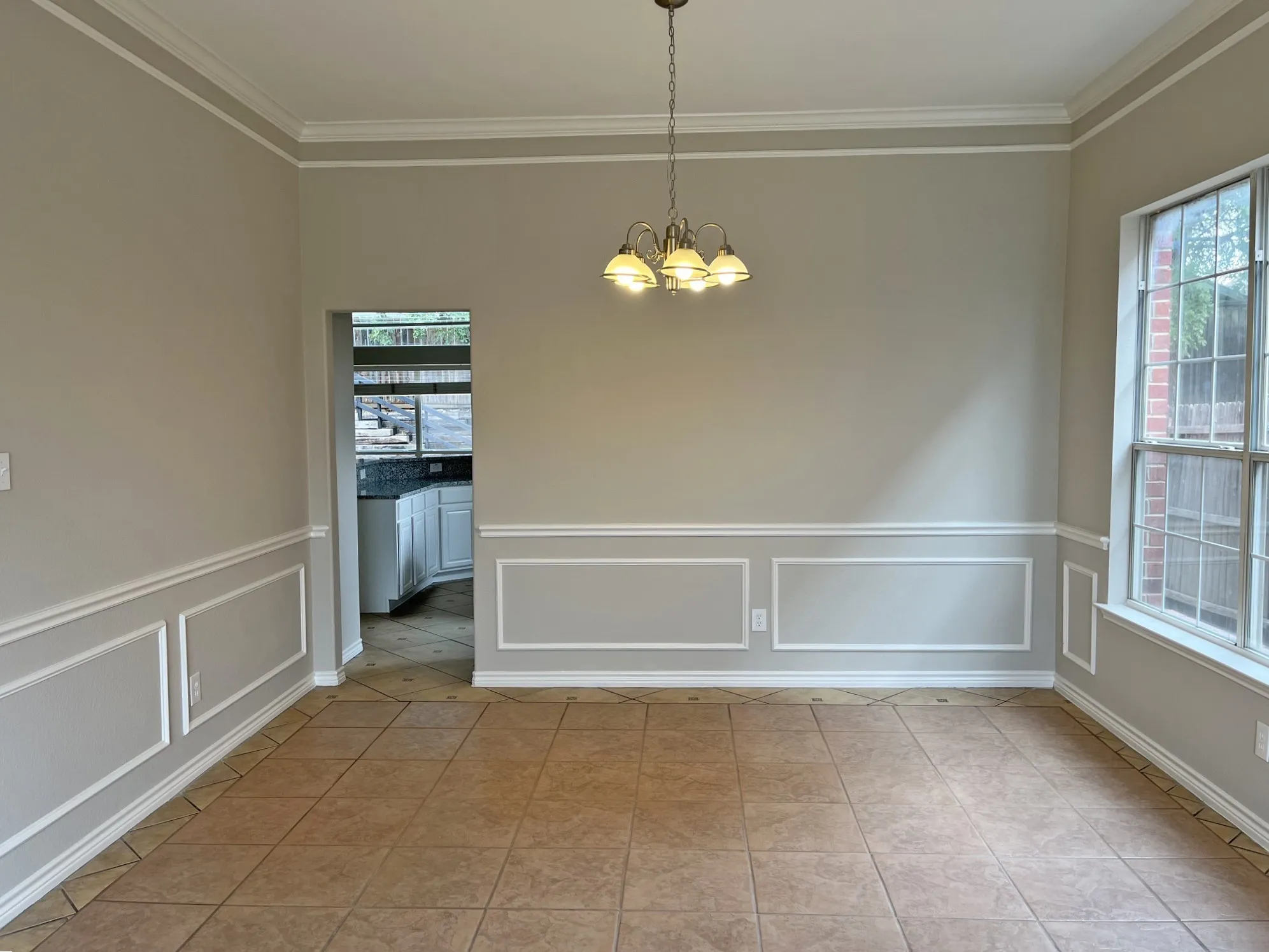 Single Family Residence For Sale in Denton County , 1617 Buena Vista Drive, Denton, Texas 76210, 4 Bedroom, 4 Bathroom, 3 Garage spaces, 3,692 Sqft, built in 2000, mls#21405221, Real Estate Agent in Denton, Homes For Sale in Denton county, Homes For Sale in Denton, Realtor in Denton Texas, Real Estate Brokerage Independent Realty Texas, Luminita Cordes Realtor