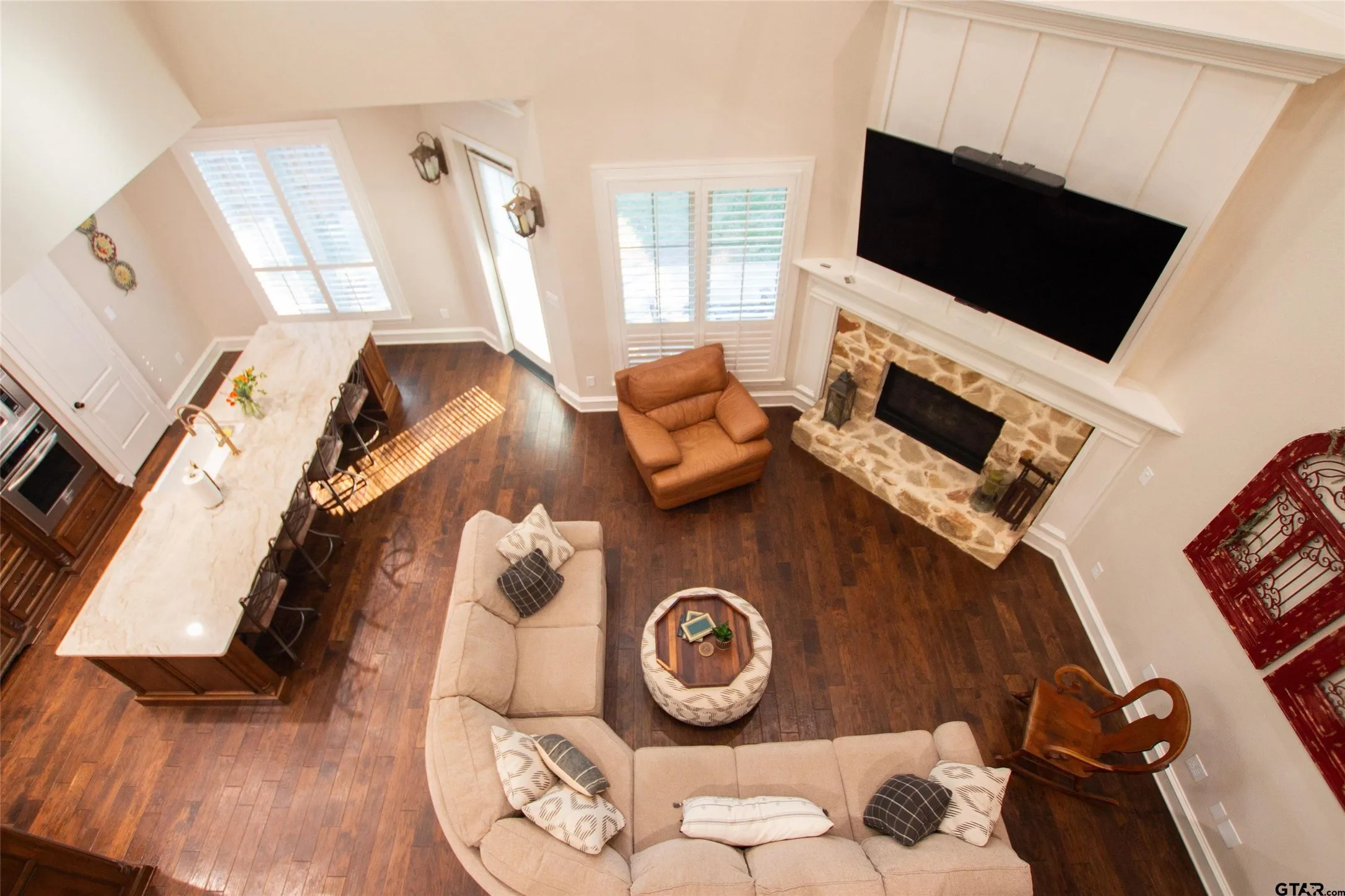 Single Family Residence For Sale in Smith County , 7130 Holly Square Ct., Tyler, Texas 75703, 3 Bedroom, 3 Bathroom, 2 Garage spaces, 2,589 Sqft, built in 2009, mls#21405230, Real Estate Agent in Tyler, Homes For Sale in Smith county, Homes For Sale in Tyler, Realtor in Tyler Texas, Real Estate Brokerage Independent Realty Texas, Luminita Cordes Realtor