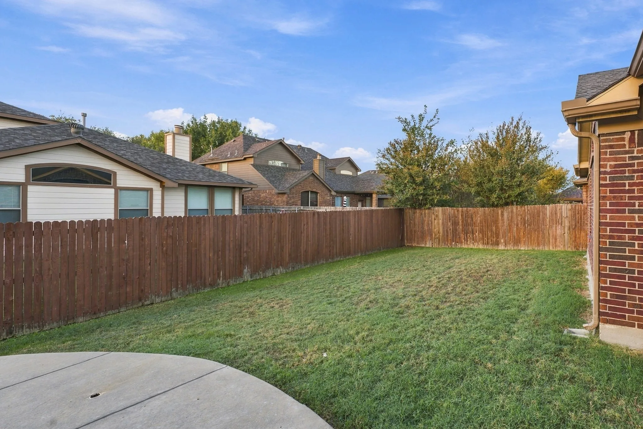 Single Family Residence For Sale in Tarrant County , 3520 Welsh Court, Fort Worth, Texas 76244, 3 Bedroom, 2 Bathroom, 2 Garage spaces, 1,977 Sqft, built in 2007, mls#21403902, Real Estate Agent in Fort Worth, Homes For Sale in Tarrant county, Homes For Sale in Fort Worth, Realtor in Fort Worth Texas, Real Estate Brokerage Independent Realty Texas, Luminita Cordes Realtor