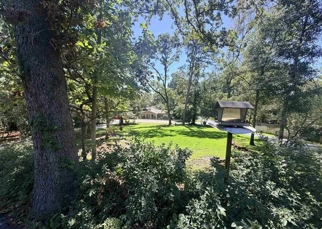 Single Family Residence For Sale in Smith County , 1205 Lake Cross Road, Hideaway, Texas 75771, 3 Bedroom, 3 Bathroom, 3 Garage spaces, 2,954 Sqft, built in 1971, mls#21404980, Real Estate Agent in Hideaway, Homes For Sale in Smith county, Homes For Sale in Hideaway, Realtor in Hideaway Texas, Real Estate Brokerage Independent Realty Texas, Luminita Cordes Realtor