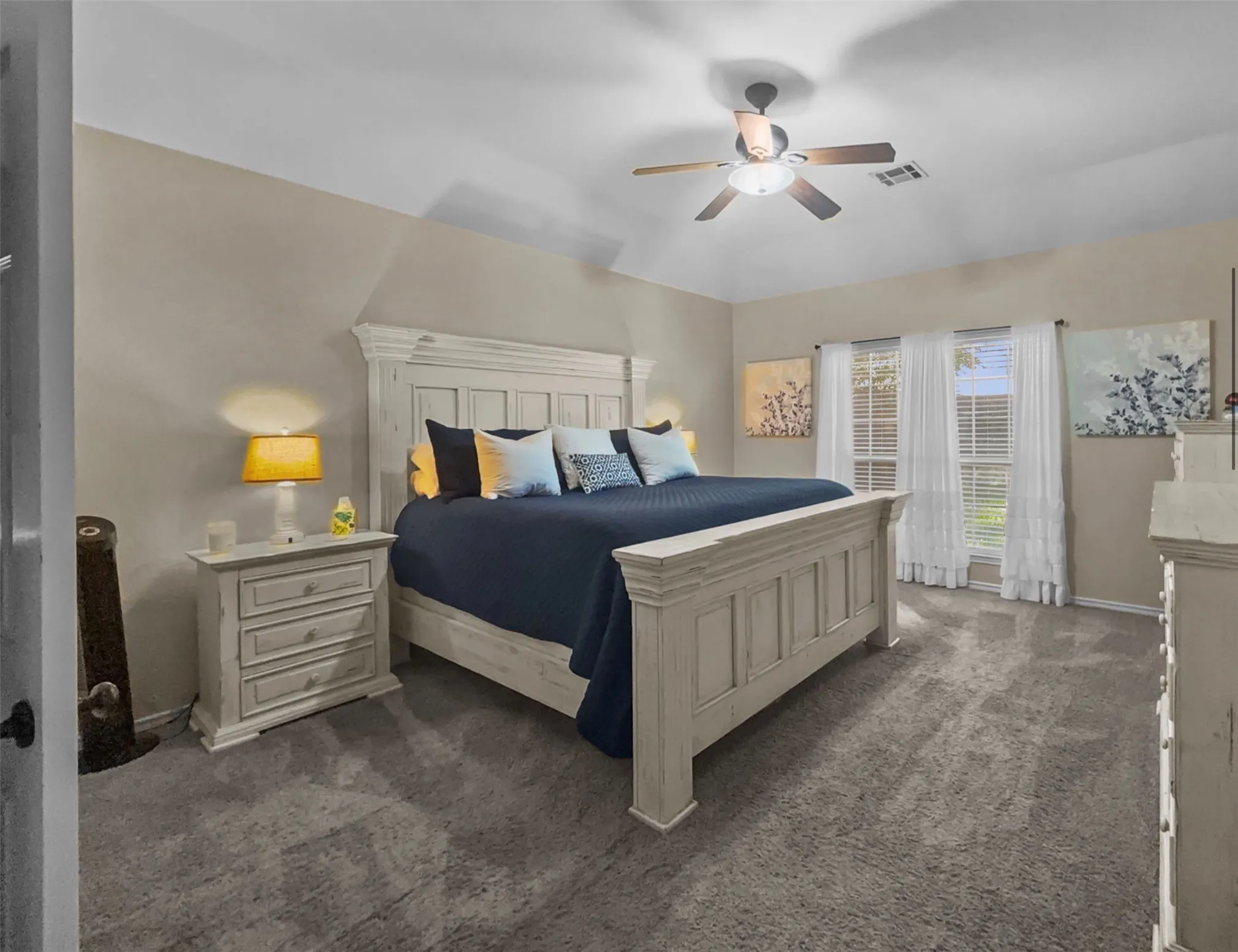 Single Family Residence For Sale in Collin County , 8600 La Quinta Lane, Mc Kinney, Texas 75070, 4 Bedroom, 3 Bathroom, 2 Garage spaces, 2,765 Sqft, built in 2004, mls#21403366, Real Estate Agent in Mc Kinney, Homes For Sale in Collin county, Homes For Sale in Mc Kinney, Realtor in Mc Kinney Texas, Real Estate Brokerage Independent Realty Texas, Luminita Cordes Realtor