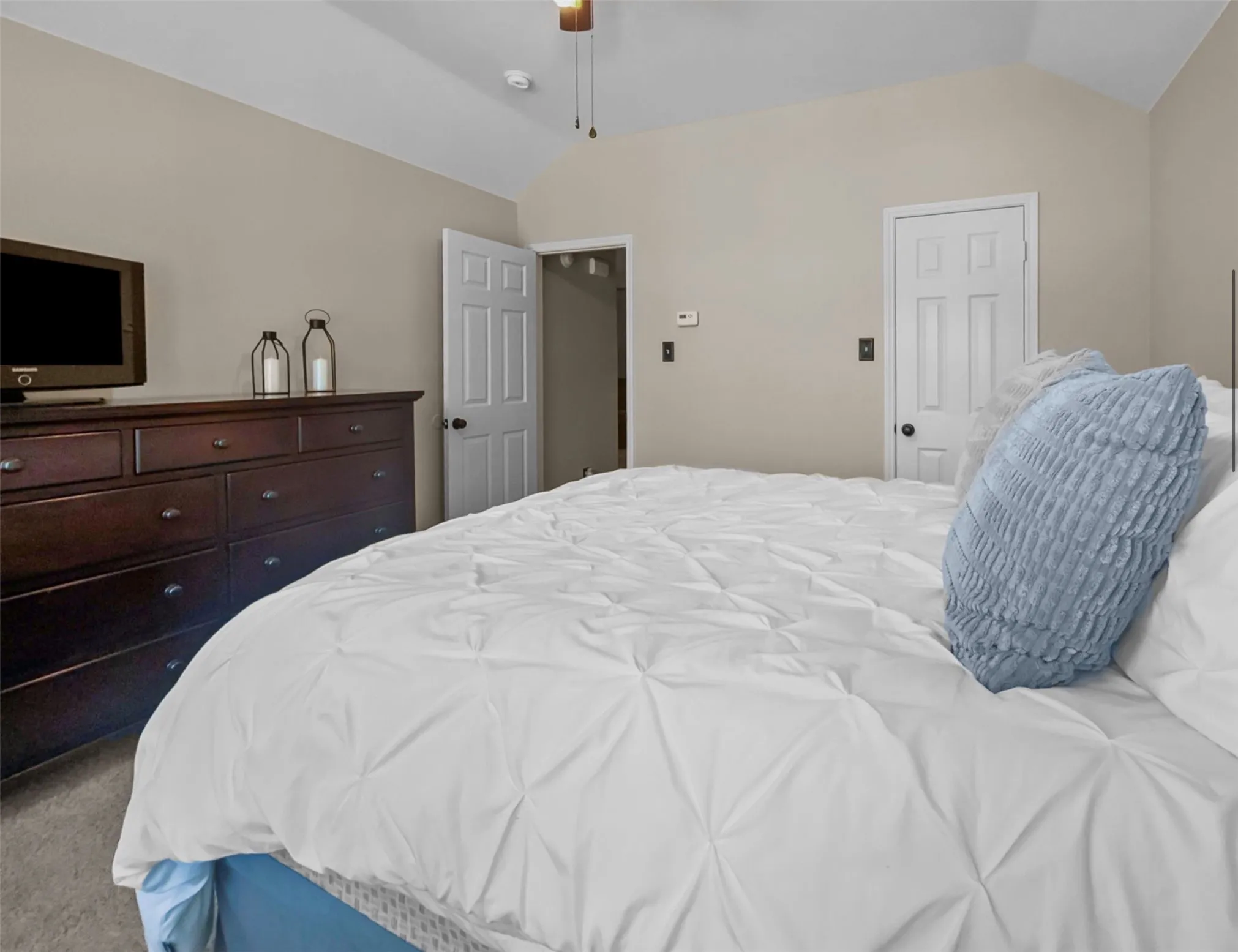 Single Family Residence For Sale in Collin County , 8600 La Quinta Lane, Mc Kinney, Texas 75070, 4 Bedroom, 3 Bathroom, 2 Garage spaces, 2,765 Sqft, built in 2004, mls#21403366, Real Estate Agent in Mc Kinney, Homes For Sale in Collin county, Homes For Sale in Mc Kinney, Realtor in Mc Kinney Texas, Real Estate Brokerage Independent Realty Texas, Luminita Cordes Realtor