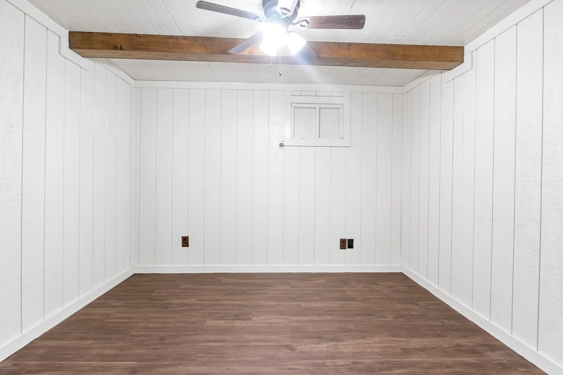 Single Family Residence For Sale in Upshur County , 6157 Fm 556, Gilmer, Texas 75644, 3 Bedroom, 1 Bathroom, Garage spaces, 1,690 Sqft, built in 1996, mls#21405233, Real Estate Agent in Gilmer, Homes For Sale in Upshur county, Homes For Sale in Gilmer, Realtor in Gilmer Texas, Real Estate Brokerage Independent Realty Texas, Luminita Cordes Realtor