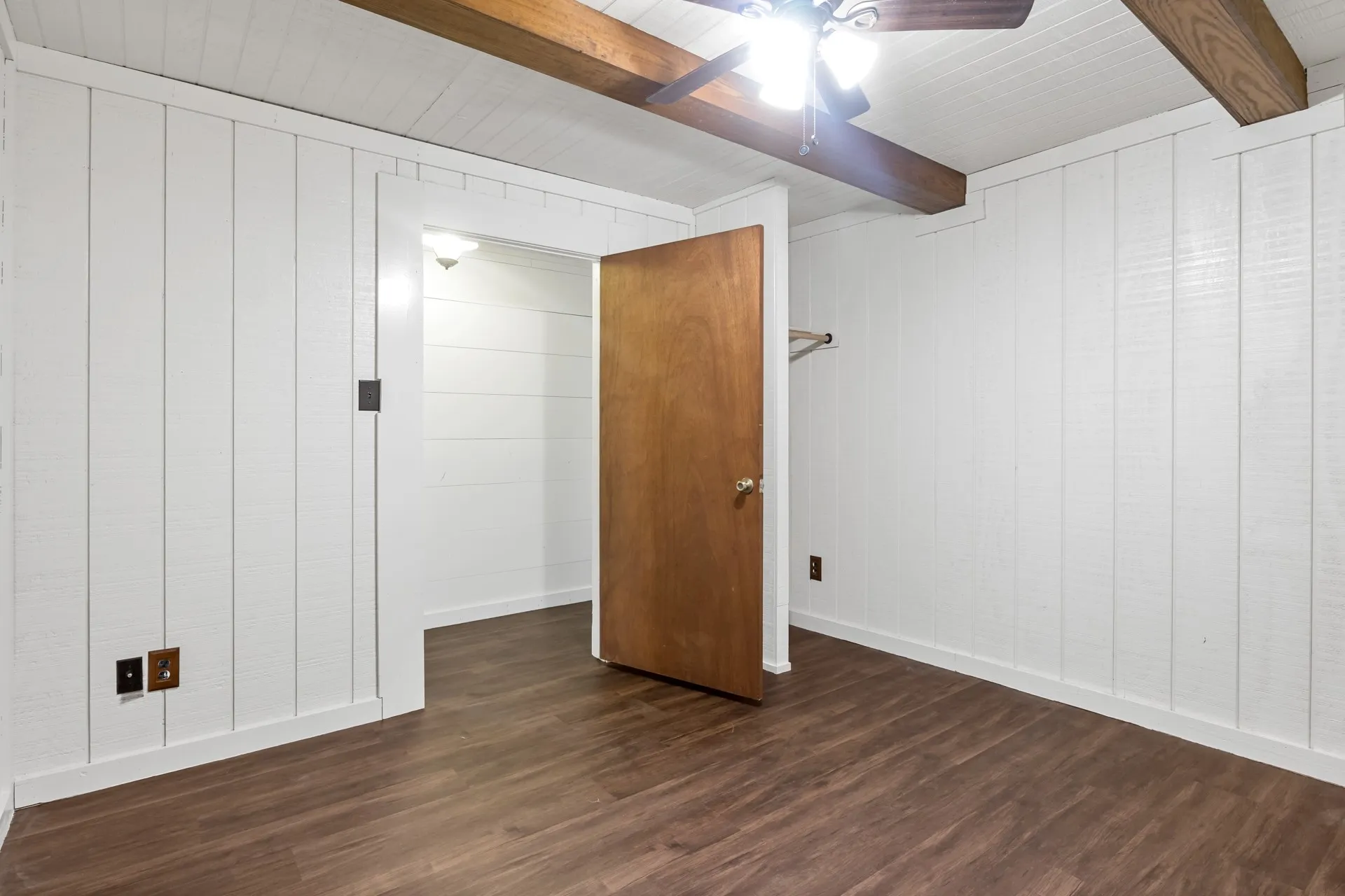 Single Family Residence For Sale in Upshur County , 6157 Fm 556, Gilmer, Texas 75644, 3 Bedroom, 1 Bathroom, Garage spaces, 1,690 Sqft, built in 1996, mls#21405233, Real Estate Agent in Gilmer, Homes For Sale in Upshur county, Homes For Sale in Gilmer, Realtor in Gilmer Texas, Real Estate Brokerage Independent Realty Texas, Luminita Cordes Realtor