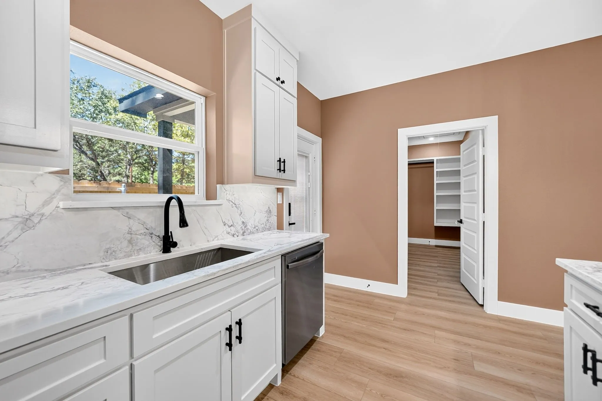 Single Family Residence For Sale in Hunt County , 203 Seagrove Lane, Quinlan, Texas 75474, 3 Bedroom, 2 Bathroom, Garage spaces, 1,500 Sqft, built in 2026, mls#21403181, Real Estate Agent in Quinlan, Homes For Sale in Hunt county, Homes For Sale in Quinlan, Realtor in Quinlan Texas, Real Estate Brokerage Independent Realty Texas, Luminita Cordes Realtor