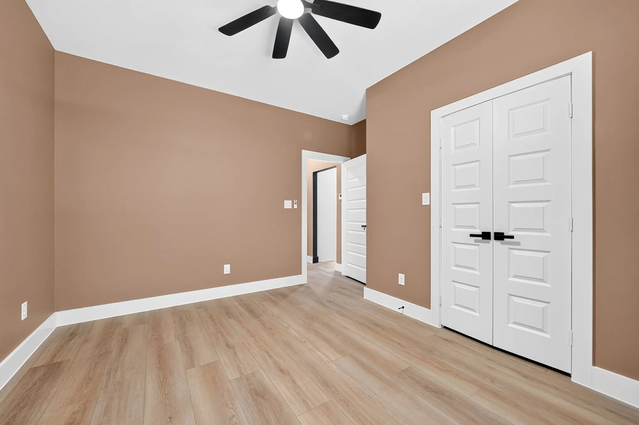 Single Family Residence For Sale in Hunt County , 203 Seagrove Lane, Quinlan, Texas 75474, 3 Bedroom, 2 Bathroom, Garage spaces, 1,500 Sqft, built in 2026, mls#21403181, Real Estate Agent in Quinlan, Homes For Sale in Hunt county, Homes For Sale in Quinlan, Realtor in Quinlan Texas, Real Estate Brokerage Independent Realty Texas, Luminita Cordes Realtor