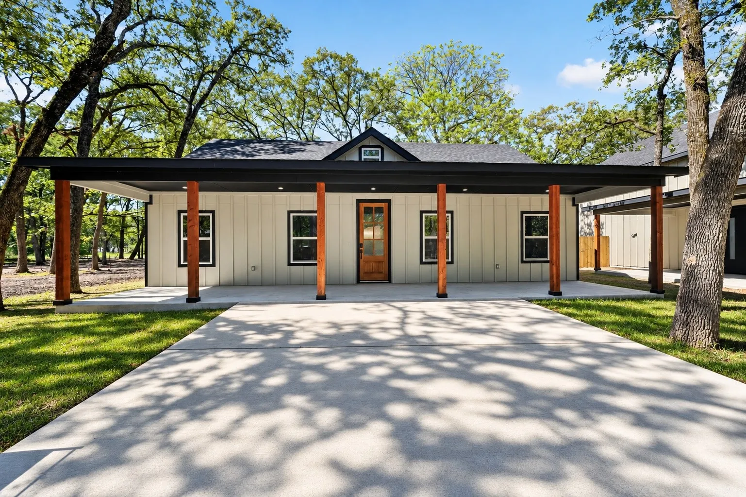 Single Family Residence For Sale in Hunt County , 203 Seagrove Lane, Quinlan, Texas 75474, 3 Bedroom, 2 Bathroom, Garage spaces, 1,500 Sqft, built in 2026, mls#21403181, Real Estate Agent in Quinlan, Homes For Sale in Hunt county, Homes For Sale in Quinlan, Realtor in Quinlan Texas, Real Estate Brokerage Independent Realty Texas, Luminita Cordes Realtor