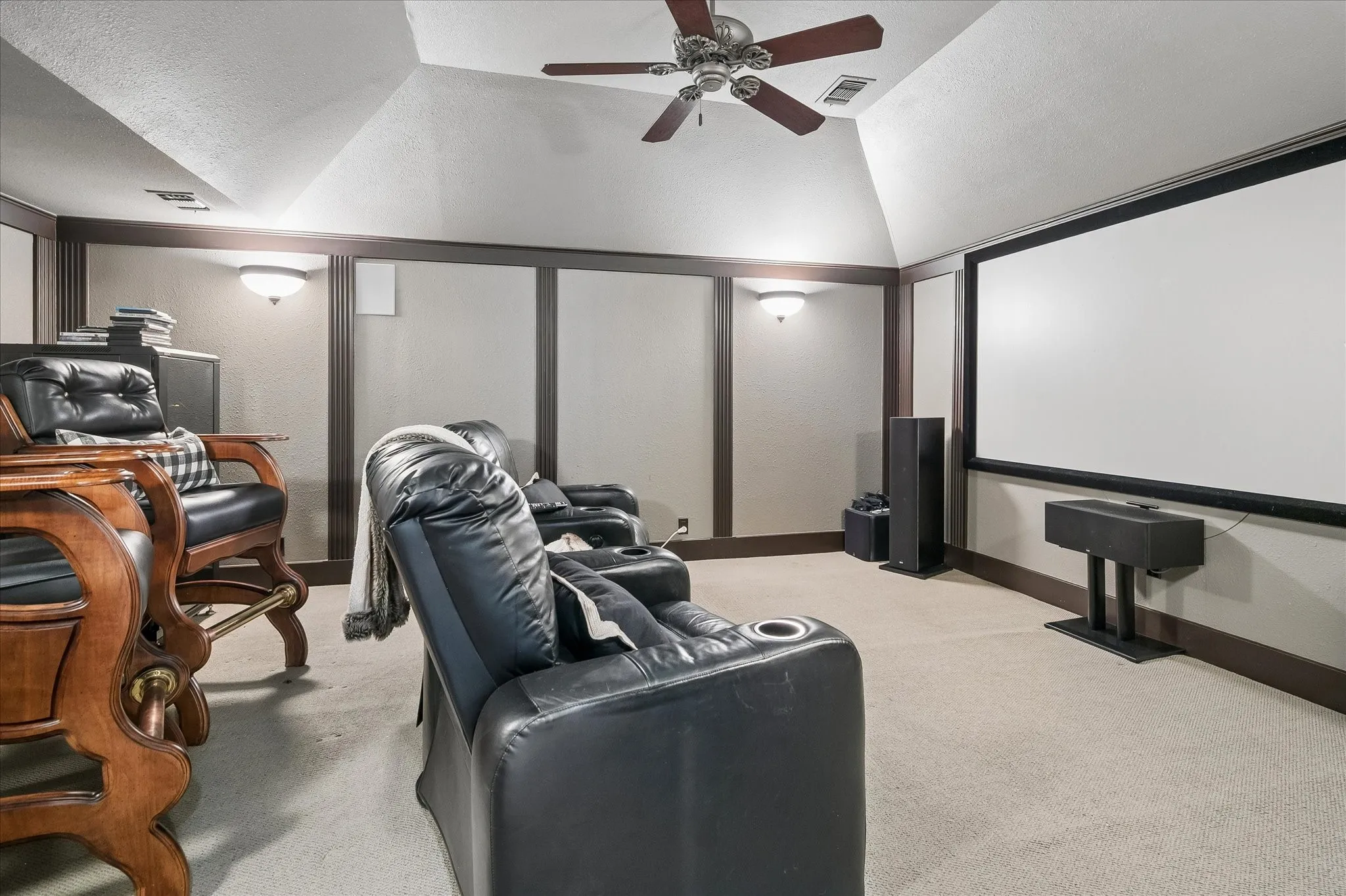 Single Family Residence For Sale in Tarrant County , 4813 W Cranbrook Drive, Colleyville, Texas 76034, 4 Bedroom, 5 Bathroom, 3 Garage spaces, 6,590 Sqft, built in 1994, mls#21387482, Real Estate Agent in Colleyville, Homes For Sale in Tarrant county, Homes For Sale in Colleyville, Realtor in Colleyville Texas, Real Estate Brokerage Independent Realty Texas, Luminita Cordes Realtor