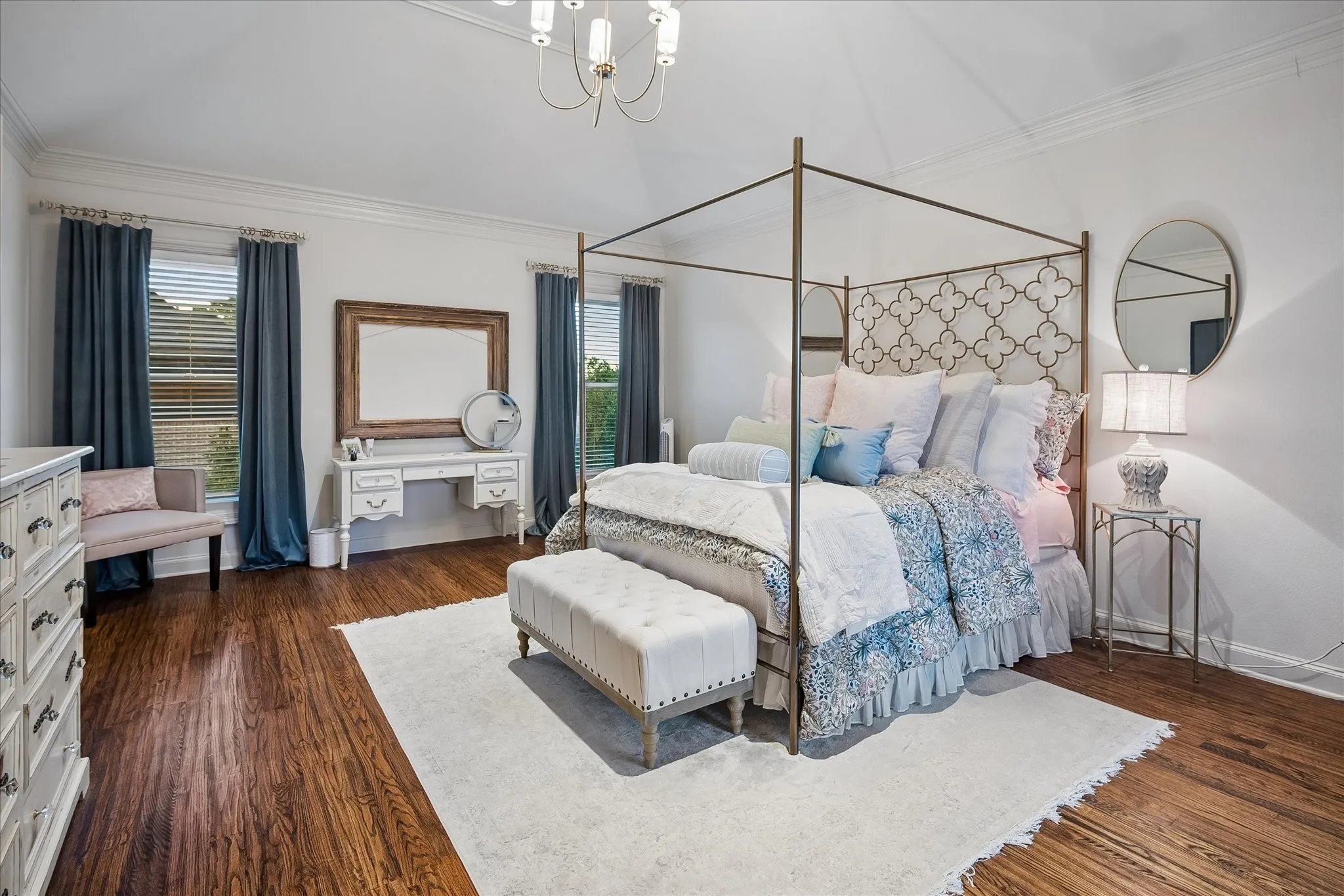 Single Family Residence For Sale in Tarrant County , 4813 W Cranbrook Drive, Colleyville, Texas 76034, 4 Bedroom, 5 Bathroom, 3 Garage spaces, 6,590 Sqft, built in 1994, mls#21387482, Real Estate Agent in Colleyville, Homes For Sale in Tarrant county, Homes For Sale in Colleyville, Realtor in Colleyville Texas, Real Estate Brokerage Independent Realty Texas, Luminita Cordes Realtor