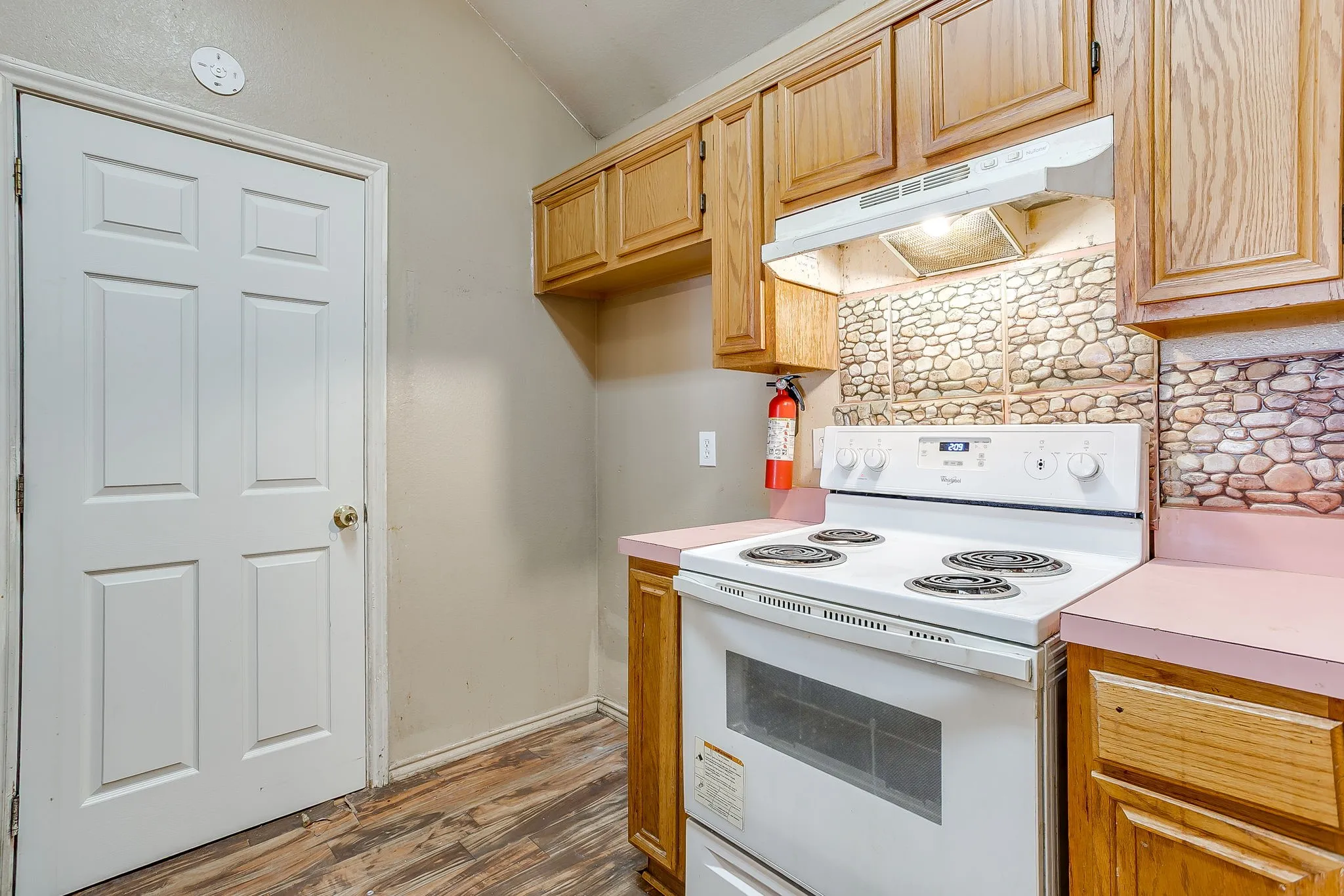 Single Family Residence For Sale in Dallas County , 1031 Gaynor Avenue, Duncanville, Texas 75137, 3 Bedroom, 2 Bathroom, 2 Garage spaces, 1,374 Sqft, built in 1995, mls#21405008, Real Estate Agent in Duncanville, Homes For Sale in Dallas county, Homes For Sale in Duncanville, Realtor in Duncanville Texas, Real Estate Brokerage Independent Realty Texas, Luminita Cordes Realtor