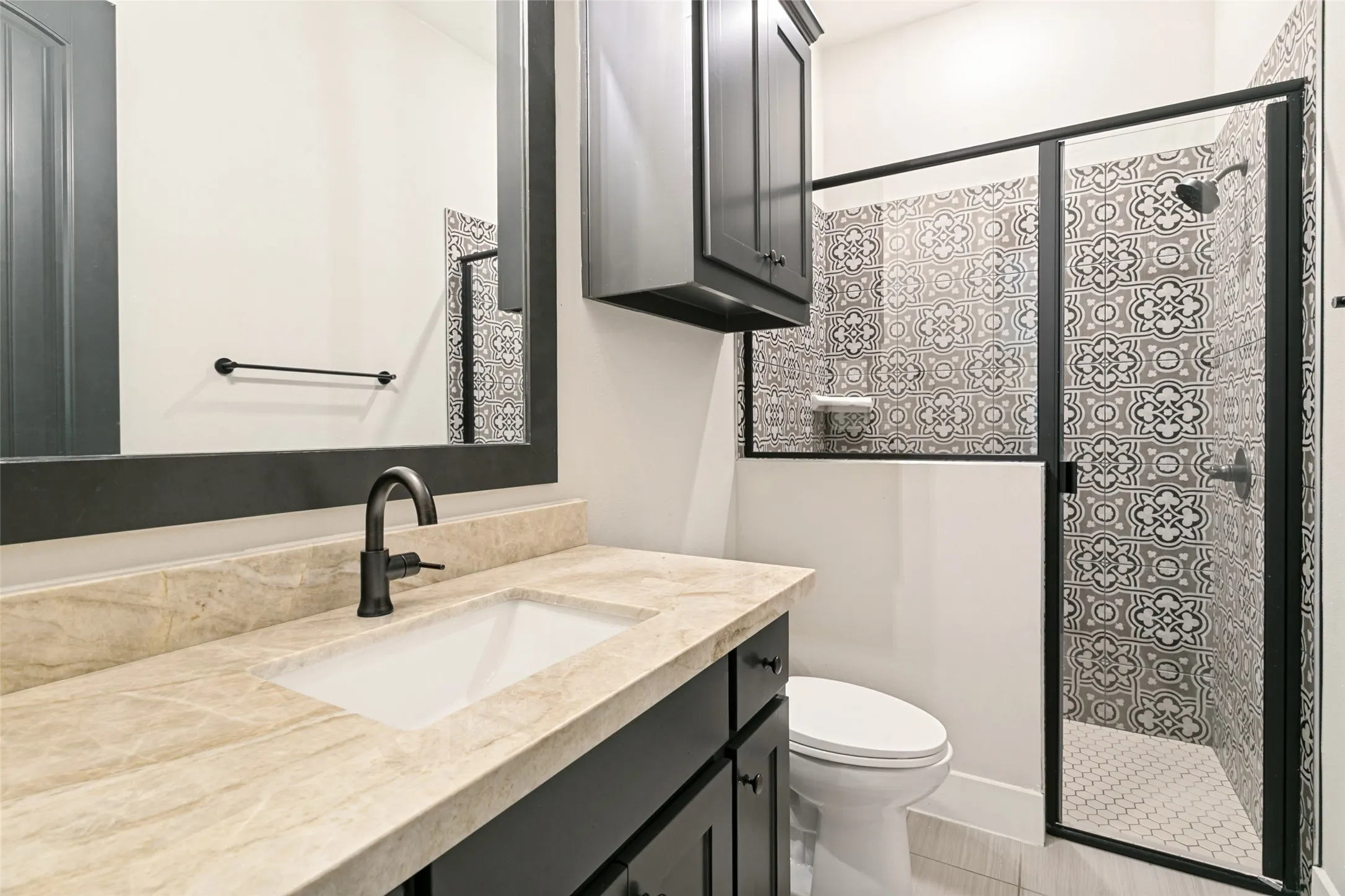 Single Family Residence For Rent in Parker County , 1025 Aledo Ridge Court, Fort Worth, Texas 76108, 5 Bedroom, 3 Bathroom, 3 Garage spaces, 3,221 Sqft, built in 2021, mls#21405248, Real Estate Agent in Fort Worth, Homes For Rent in Parker county, Homes For Rent in Fort Worth, Realtor in Fort Worth Texas, Real Estate Brokerage Independent Realty Texas, Luminita Cordes Realtor