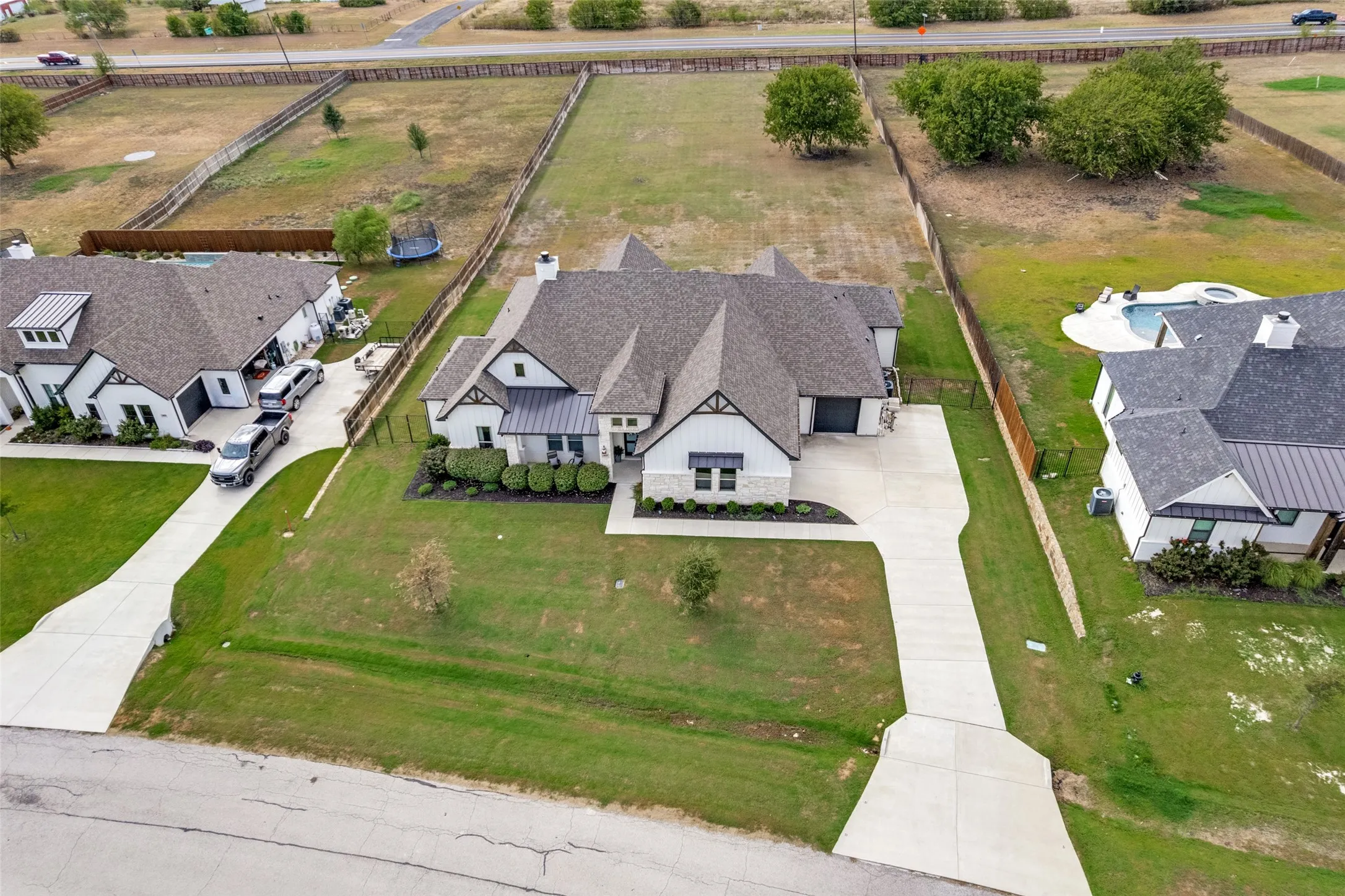 Single Family Residence For Rent in Parker County , 1025 Aledo Ridge Court, Fort Worth, Texas 76108, 5 Bedroom, 3 Bathroom, 3 Garage spaces, 3,221 Sqft, built in 2021, mls#21405248, Real Estate Agent in Fort Worth, Homes For Rent in Parker county, Homes For Rent in Fort Worth, Realtor in Fort Worth Texas, Real Estate Brokerage Independent Realty Texas, Luminita Cordes Realtor