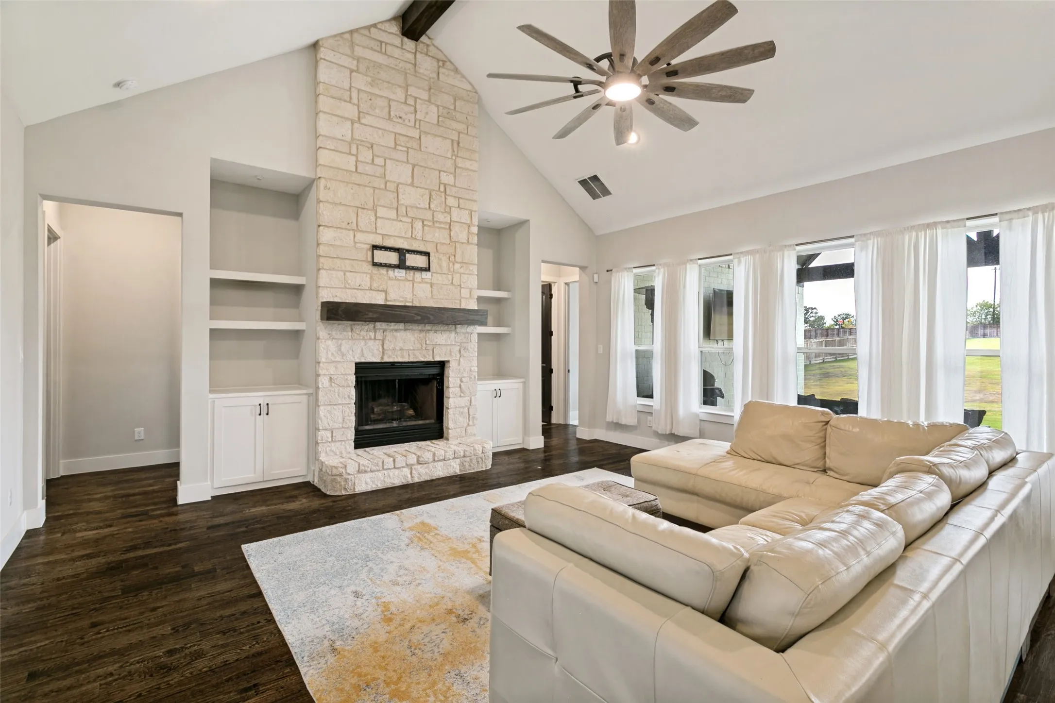 Single Family Residence For Rent in Parker County , 1025 Aledo Ridge Court, Fort Worth, Texas 76108, 5 Bedroom, 3 Bathroom, 3 Garage spaces, 3,221 Sqft, built in 2021, mls#21405248, Real Estate Agent in Fort Worth, Homes For Rent in Parker county, Homes For Rent in Fort Worth, Realtor in Fort Worth Texas, Real Estate Brokerage Independent Realty Texas, Luminita Cordes Realtor