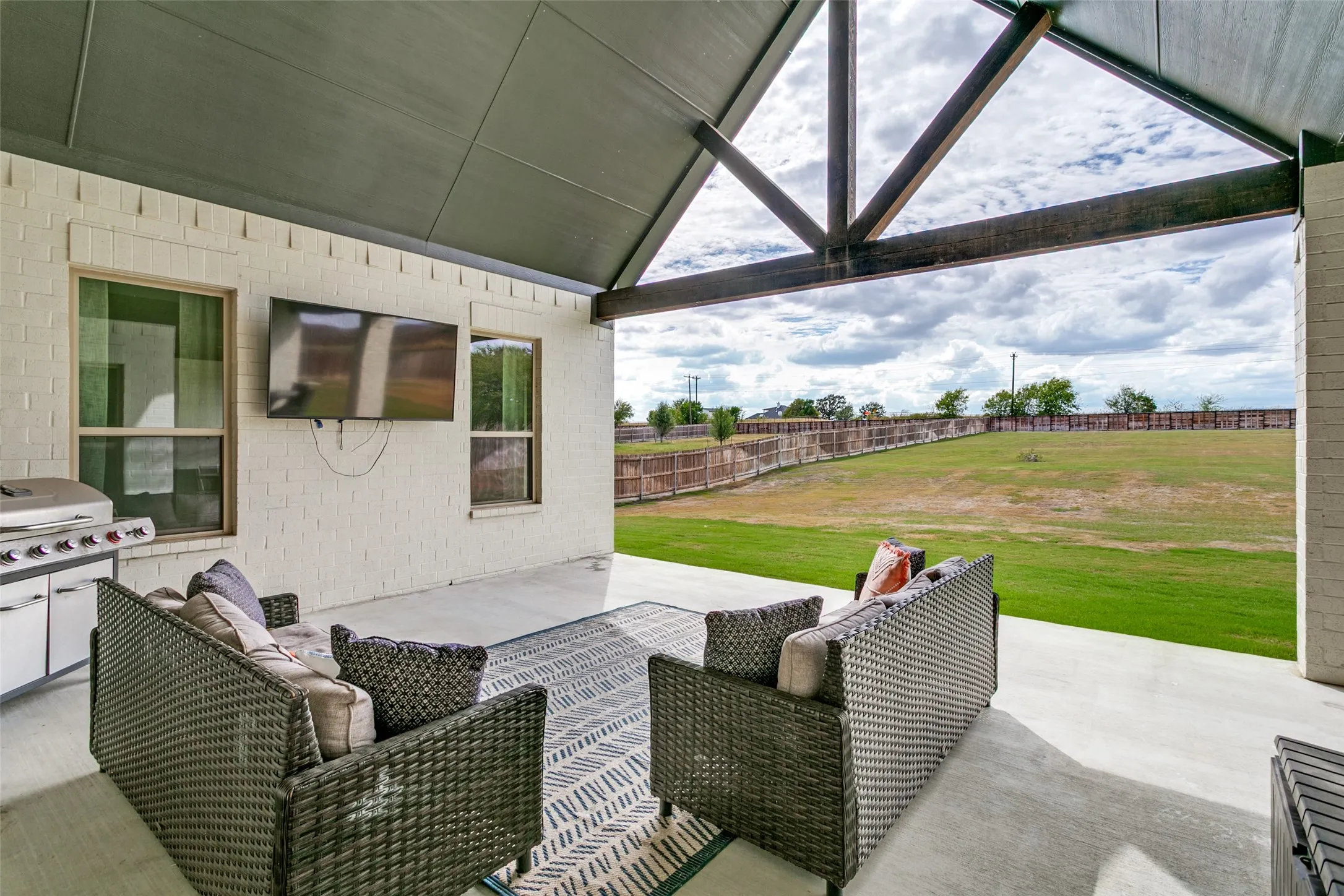 Single Family Residence For Rent in Parker County , 1025 Aledo Ridge Court, Fort Worth, Texas 76108, 5 Bedroom, 3 Bathroom, 3 Garage spaces, 3,221 Sqft, built in 2021, mls#21405248, Real Estate Agent in Fort Worth, Homes For Rent in Parker county, Homes For Rent in Fort Worth, Realtor in Fort Worth Texas, Real Estate Brokerage Independent Realty Texas, Luminita Cordes Realtor