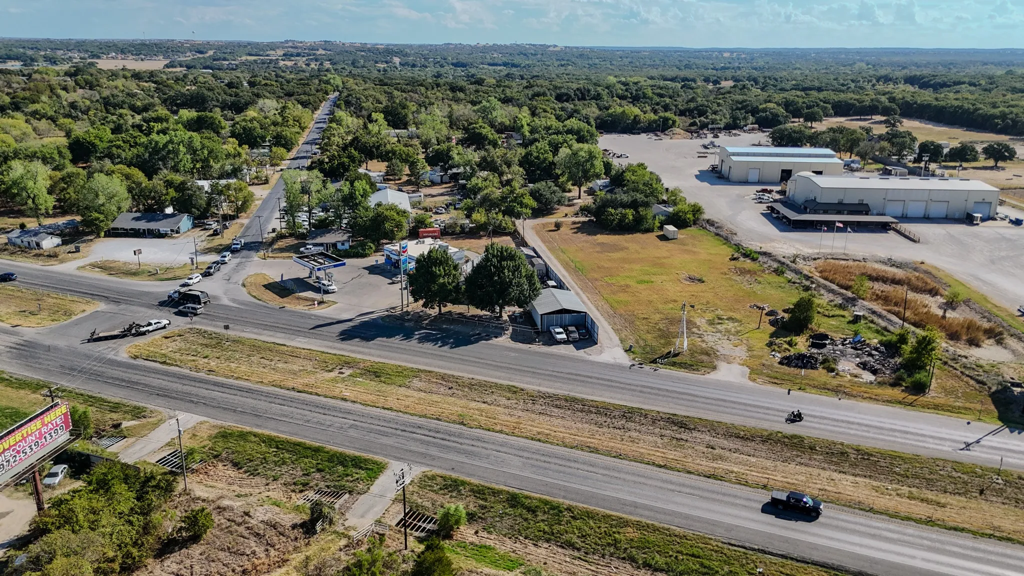 Single Family Residence For Sale in Parker County , 5090 E Highway 199, Springtown, Texas 76082, 4 Bedroom, 2 Bathroom, Garage spaces, 1,437 Sqft, built in 1965, mls#21405249, Real Estate Agent in Springtown, Homes For Sale in Parker county, Homes For Sale in Springtown, Realtor in Springtown Texas, Real Estate Brokerage Independent Realty Texas, Luminita Cordes Realtor