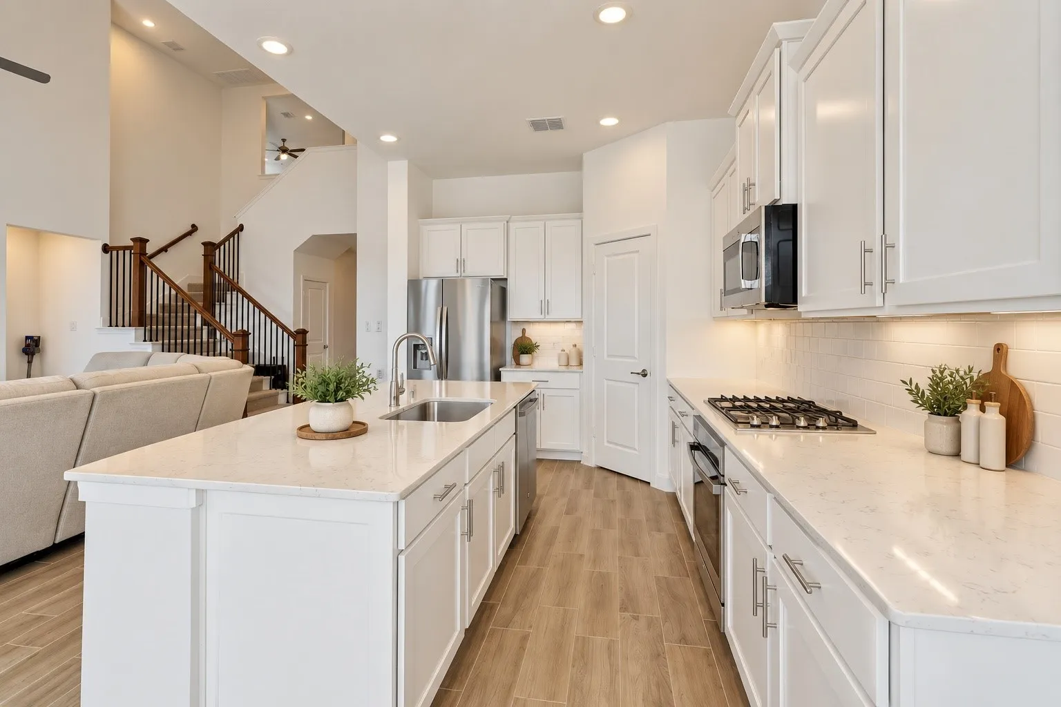 Single Family Residence For Sale in Denton County , 129 Invermore Drive, Little Elm, Texas 75068, 5 Bedroom, 5 Bathroom, 2 Garage spaces, 3,357 Sqft, built in 2024, mls#21401687, Real Estate Agent in Little Elm, Homes For Sale in Denton county, Homes For Sale in Little Elm, Realtor in Little Elm Texas, Real Estate Brokerage Independent Realty Texas, Luminita Cordes Realtor