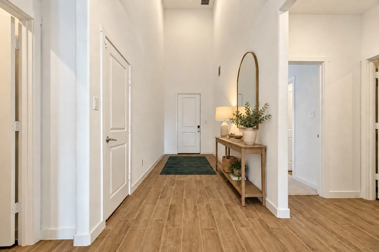 Single Family Residence For Sale in Denton County , 129 Invermore Drive, Little Elm, Texas 75068, 5 Bedroom, 5 Bathroom, 2 Garage spaces, 3,357 Sqft, built in 2024, mls#21401687, Real Estate Agent in Little Elm, Homes For Sale in Denton county, Homes For Sale in Little Elm, Realtor in Little Elm Texas, Real Estate Brokerage Independent Realty Texas, Luminita Cordes Realtor