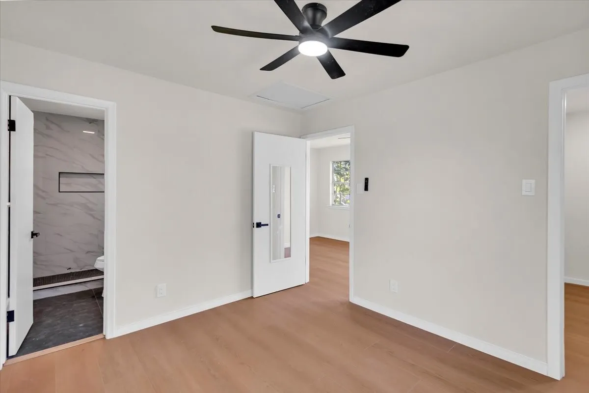 Single Family Residence For Sale in Dallas County , 732 James Drive, Richardson, Texas 75080, 4 Bedroom, 3 Bathroom, 1 Garage spaces, 1,975 Sqft, built in 1957, mls#21405093, Real Estate Agent in Richardson, Homes For Sale in Dallas county, Homes For Sale in Richardson, Realtor in Richardson Texas, Real Estate Brokerage Independent Realty Texas, Luminita Cordes Realtor