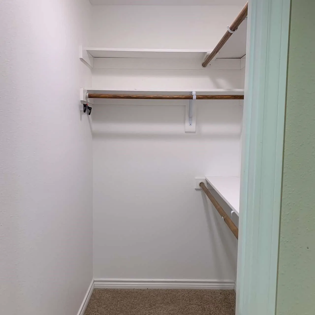 Single Family Residence For Rent in Fannin County , 214 Braz, Bonham, Texas 75418, 3 Bedroom, 2 Bathroom, Garage spaces, 1,496 Sqft, built in 2019, mls#21405251, Real Estate Agent in Bonham, Homes For Rent in Fannin county, Homes For Rent in Bonham, Realtor in Bonham Texas, Real Estate Brokerage Independent Realty Texas, Luminita Cordes Realtor