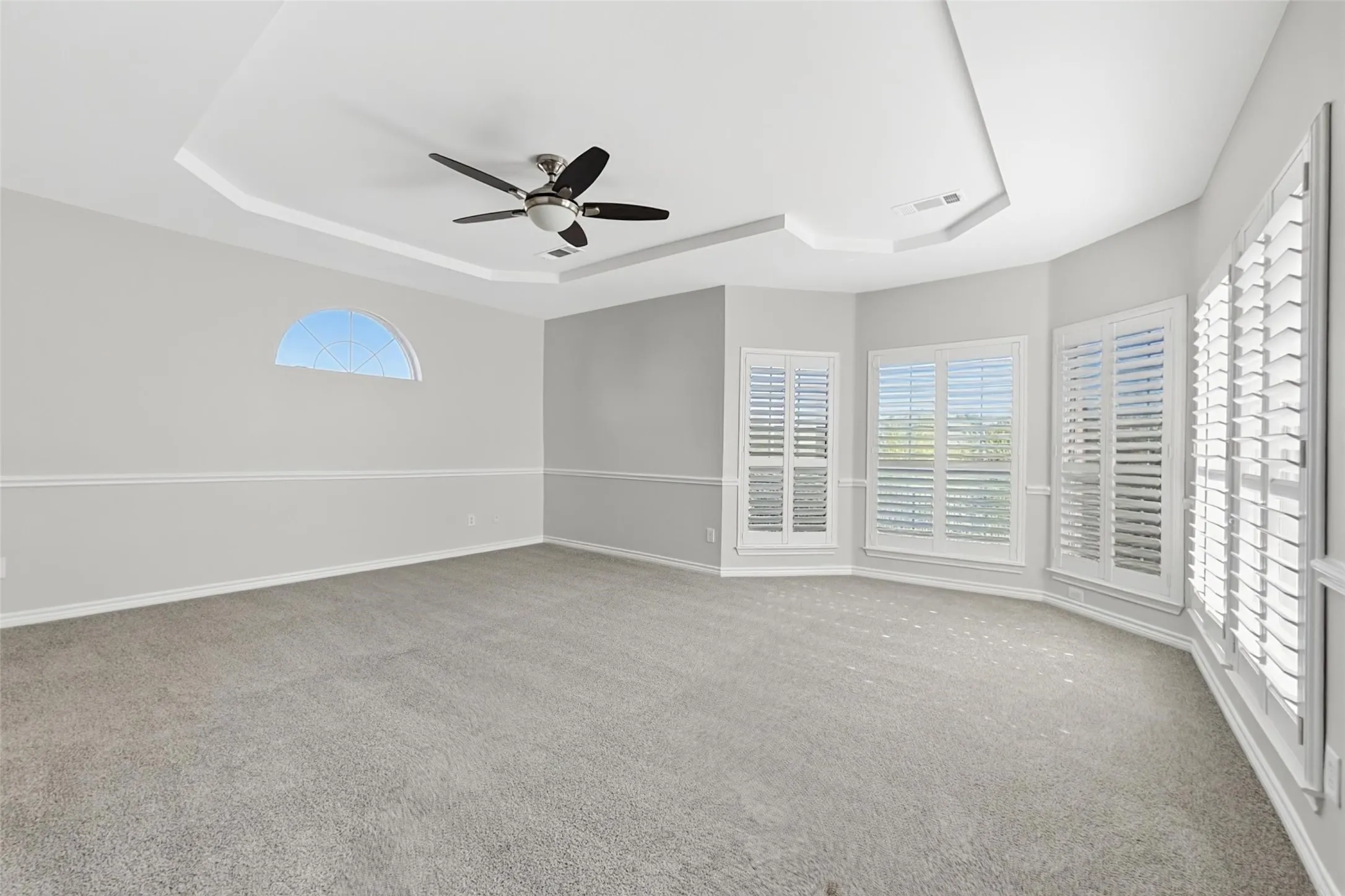 Single Family Residence For Sale in Collin County , 304 Palomino Lane, Celina, Texas 75009, 5 Bedroom, 4 Bathroom, 3 Garage spaces, 4,284 Sqft, built in 2005, mls#21405258, Real Estate Agent in Celina, Homes For Sale in Collin county, Homes For Sale in Celina, Realtor in Celina Texas, Real Estate Brokerage Independent Realty Texas, Luminita Cordes Realtor